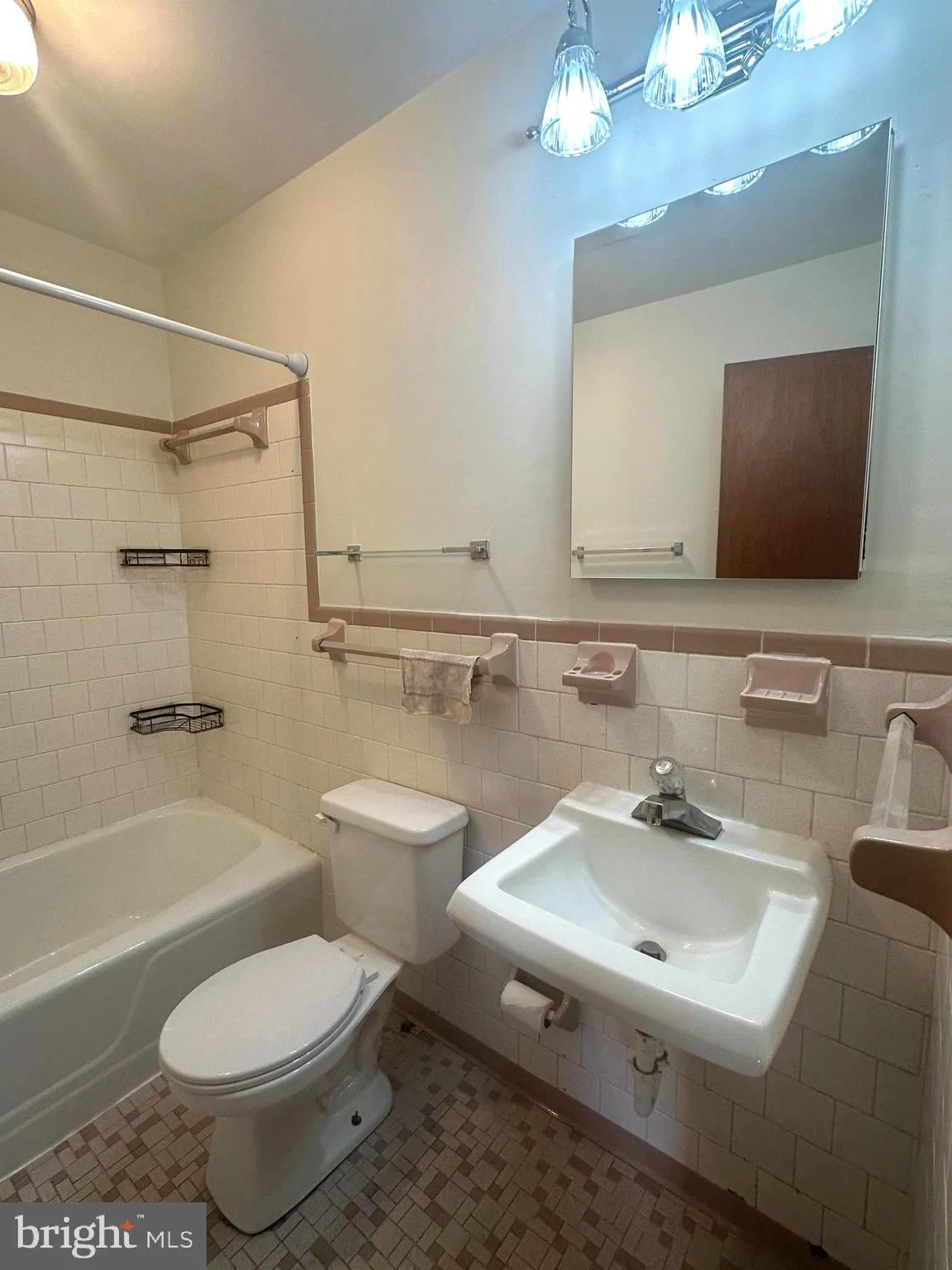 Frederick, Maryland 21701, United States, 3 Bedrooms Bedrooms, ,2 BathroomsBathrooms,Residential,Active,90491