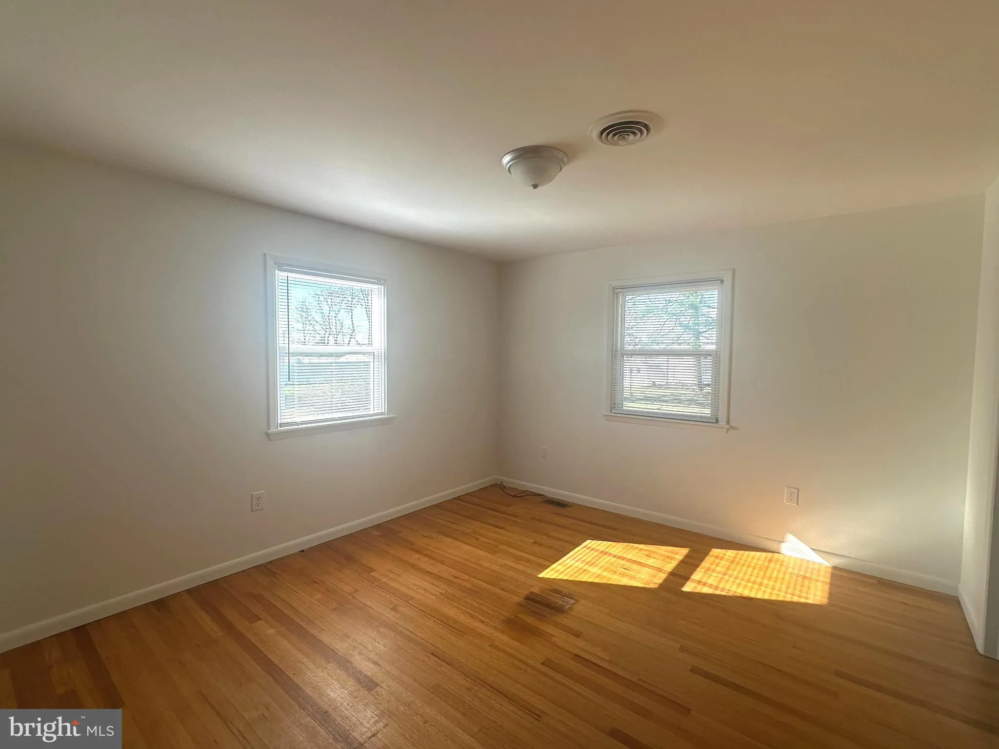 Frederick, Maryland 21701, United States, 3 Bedrooms Bedrooms, ,2 BathroomsBathrooms,Residential,Active,90491