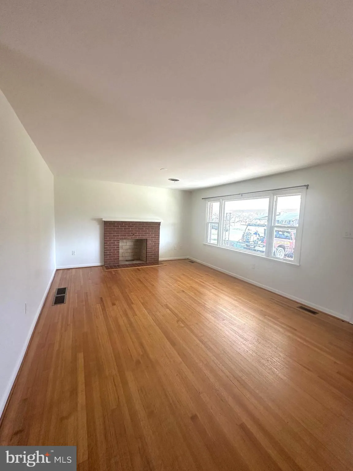 Frederick, Maryland 21701, United States, 3 Bedrooms Bedrooms, ,2 BathroomsBathrooms,Residential,Active,90491