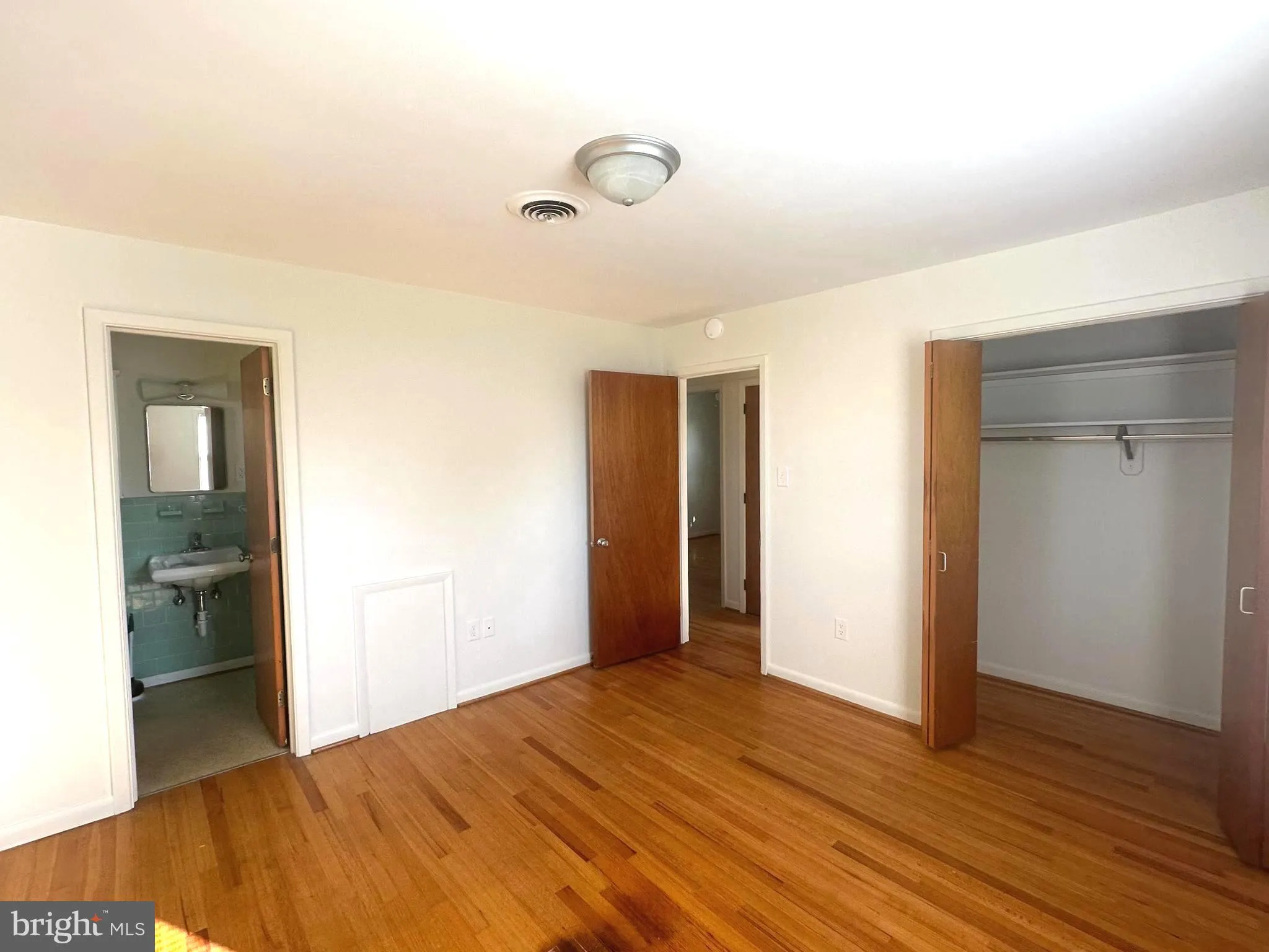 Frederick, Maryland 21701, United States, 3 Bedrooms Bedrooms, ,2 BathroomsBathrooms,Residential,Active,90491