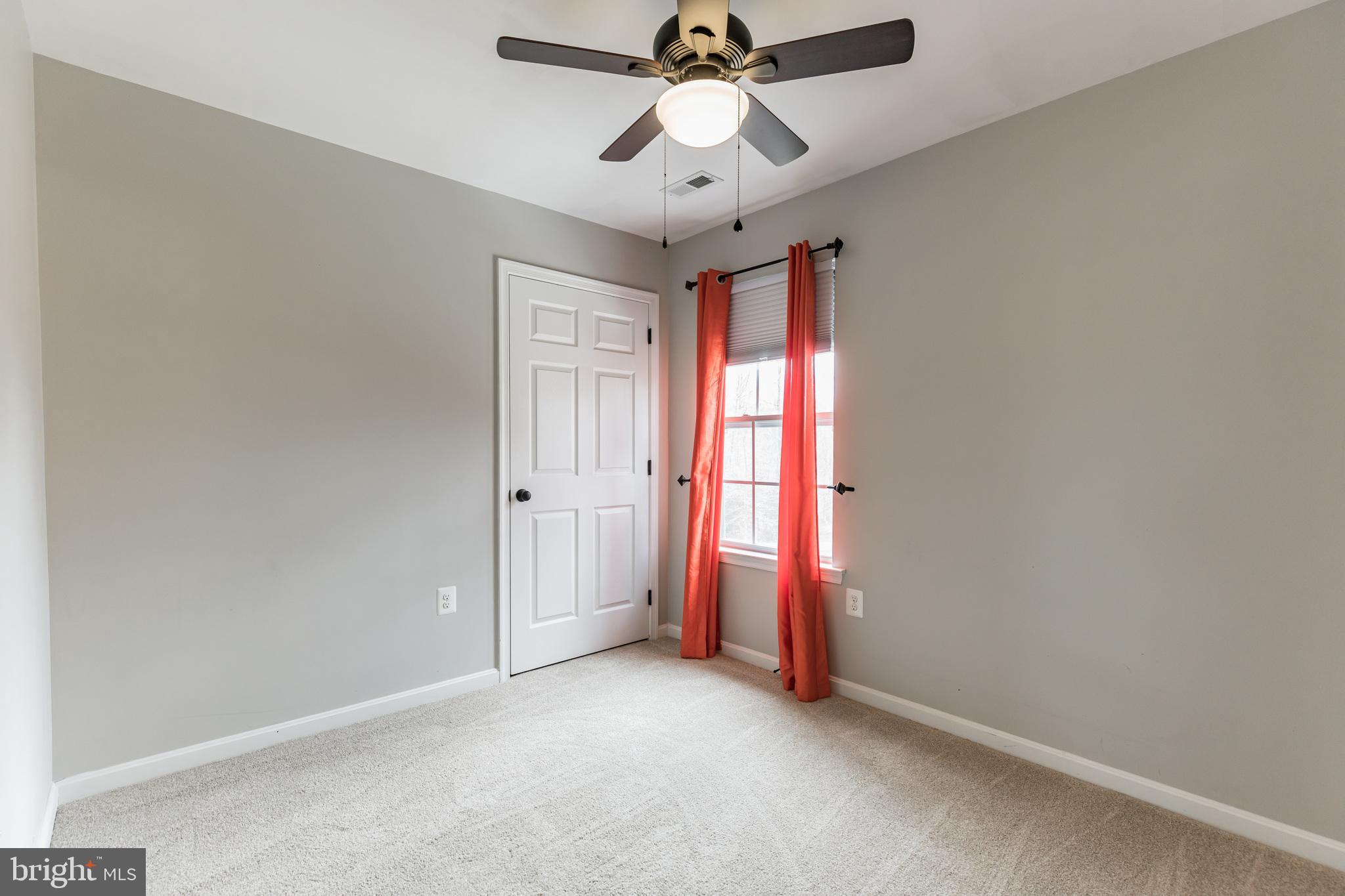 BEN OAKS - Residential