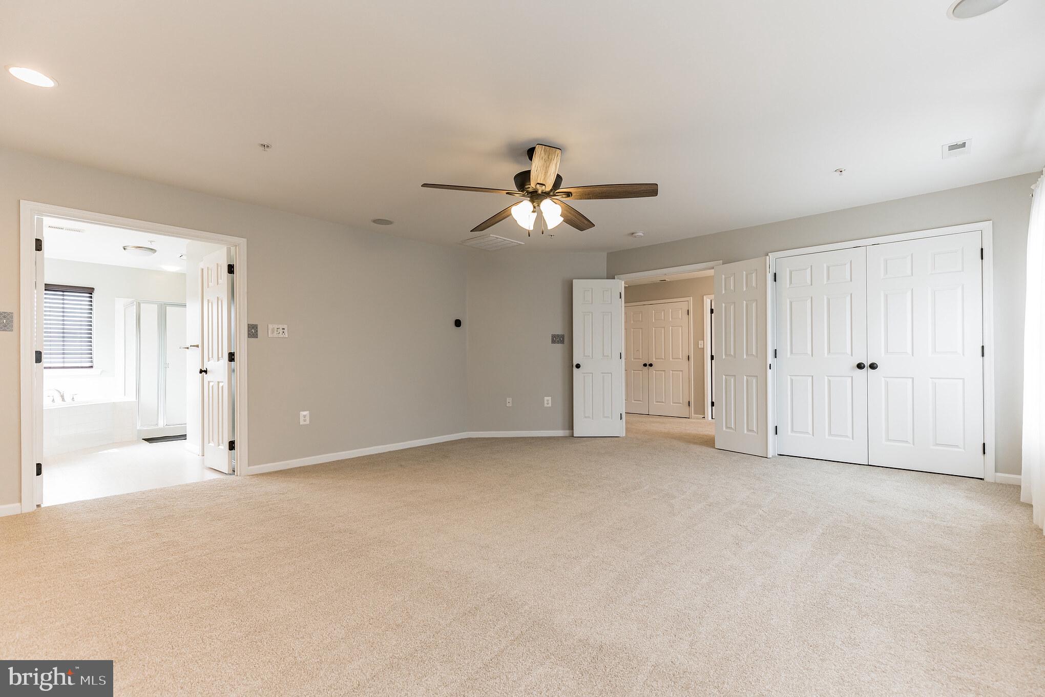 BEN OAKS - Residential