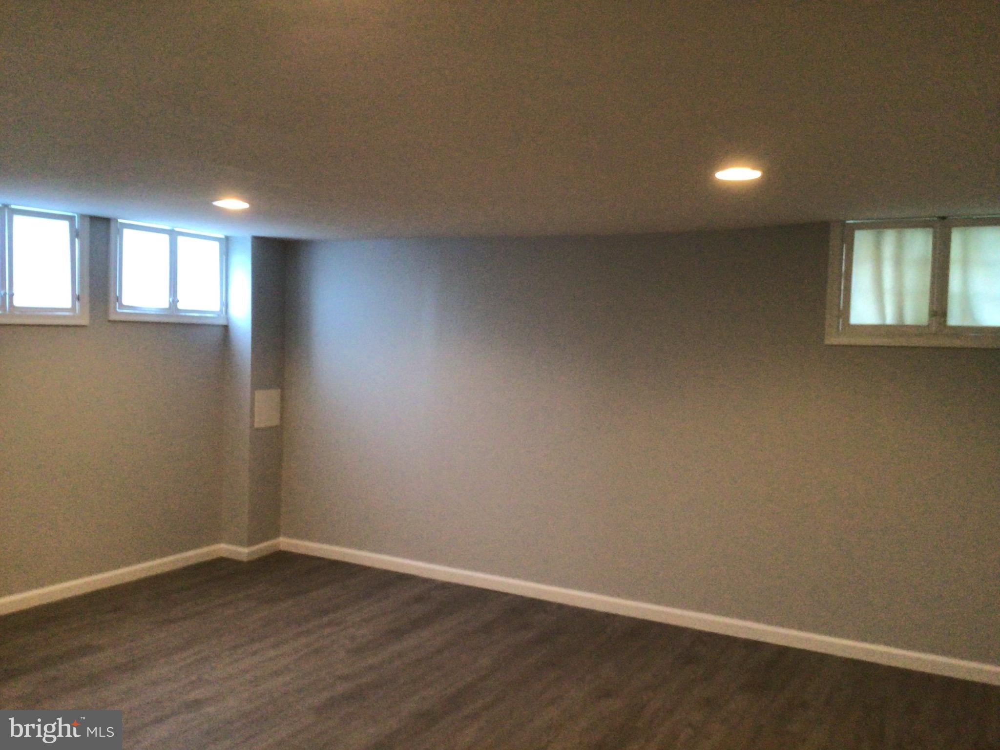 NORTHWOOD - Residential