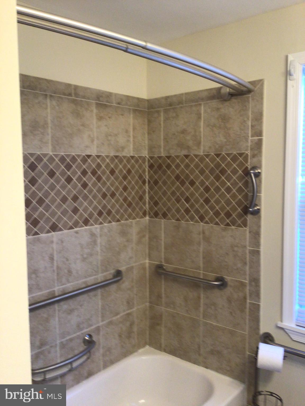 NORTHWOOD - Residential