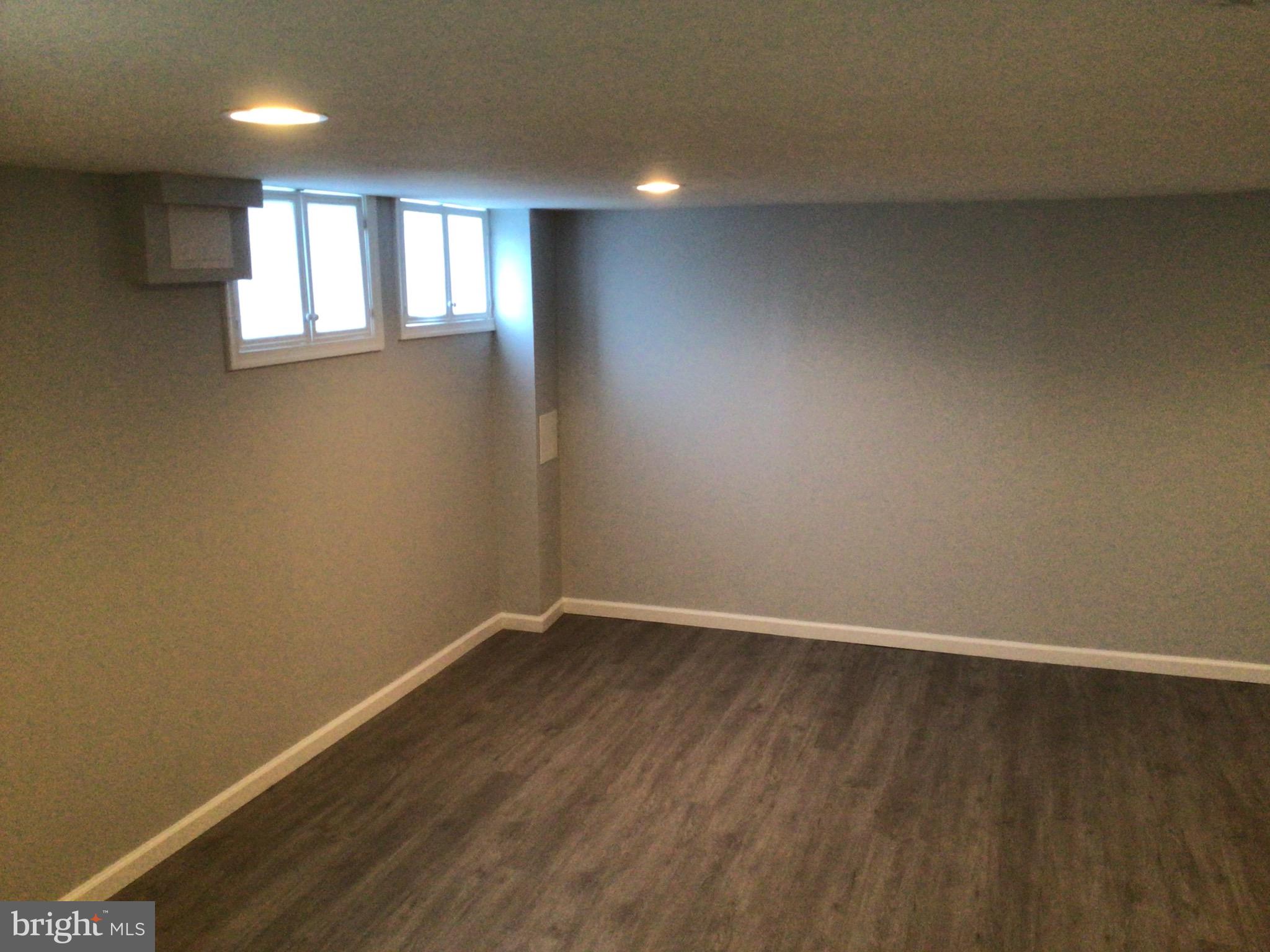 NORTHWOOD - Residential
