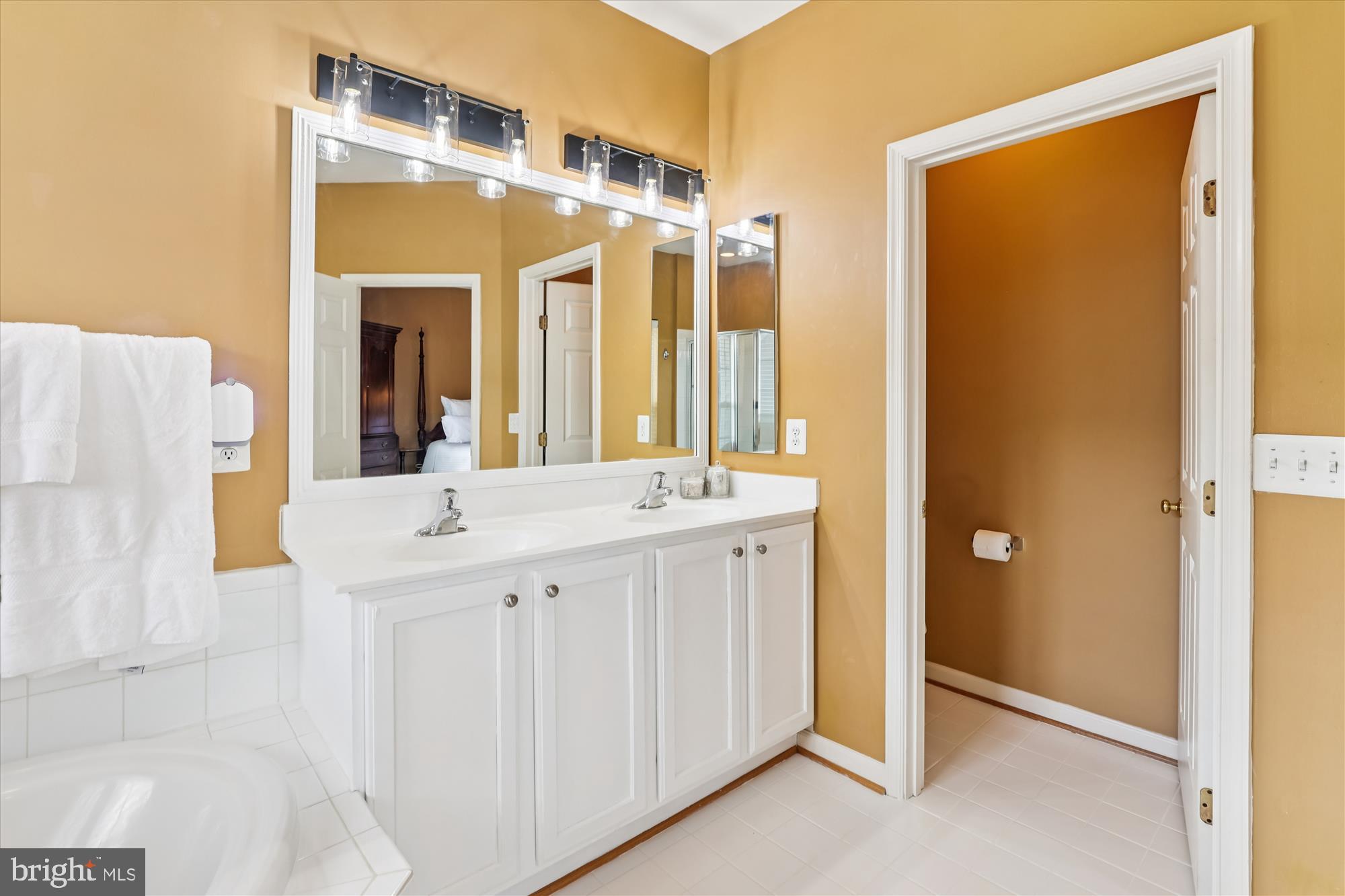 LORTON VALLEY NORTH - Residential