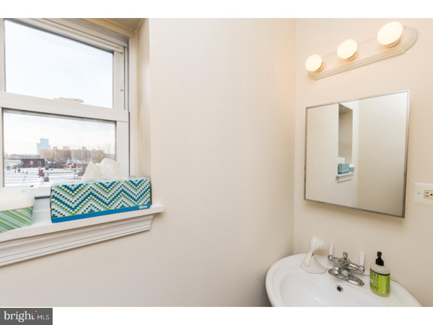 FAIRMOUNT - Residential Lease