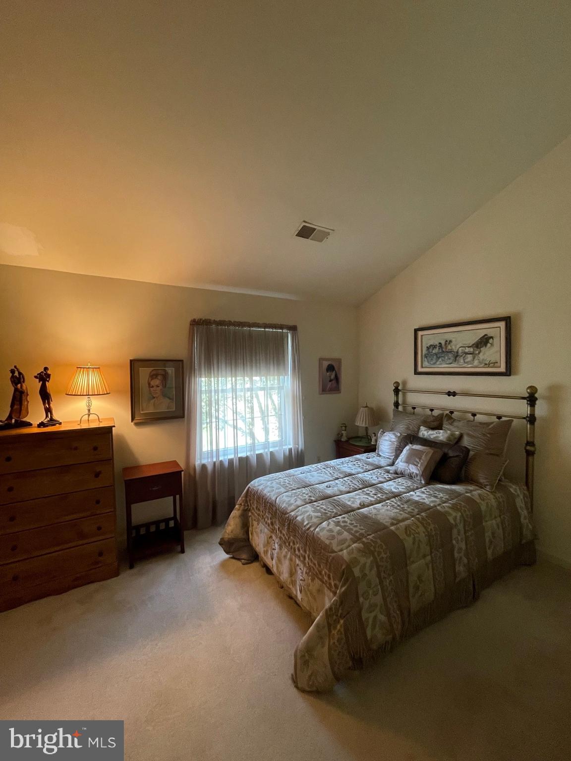 STONE HILL FARMS - Residential