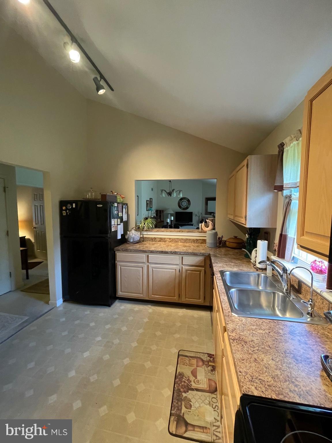 STONE HILL FARMS - Residential