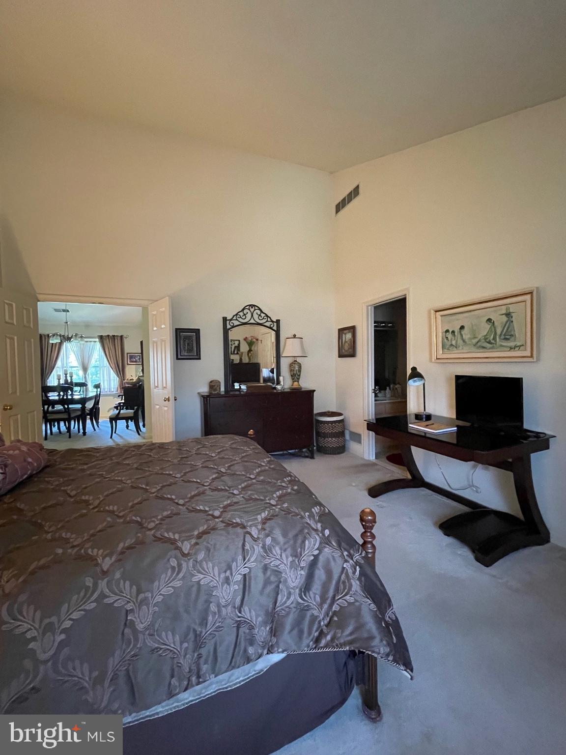 STONE HILL FARMS - Residential