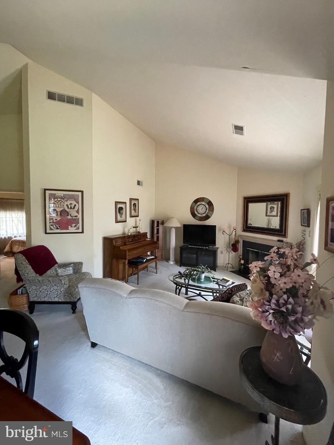 STONE HILL FARMS - Residential