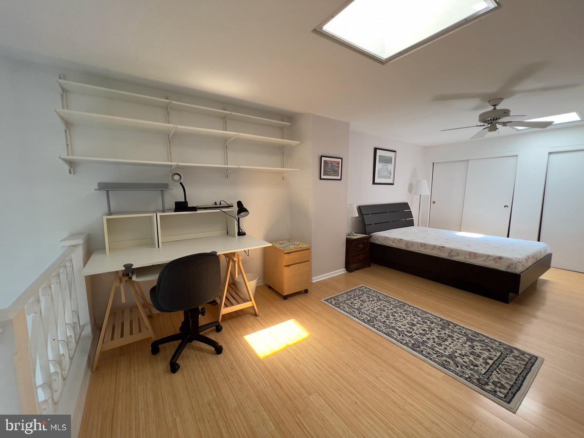 FAIRMOUNT - Residential Lease