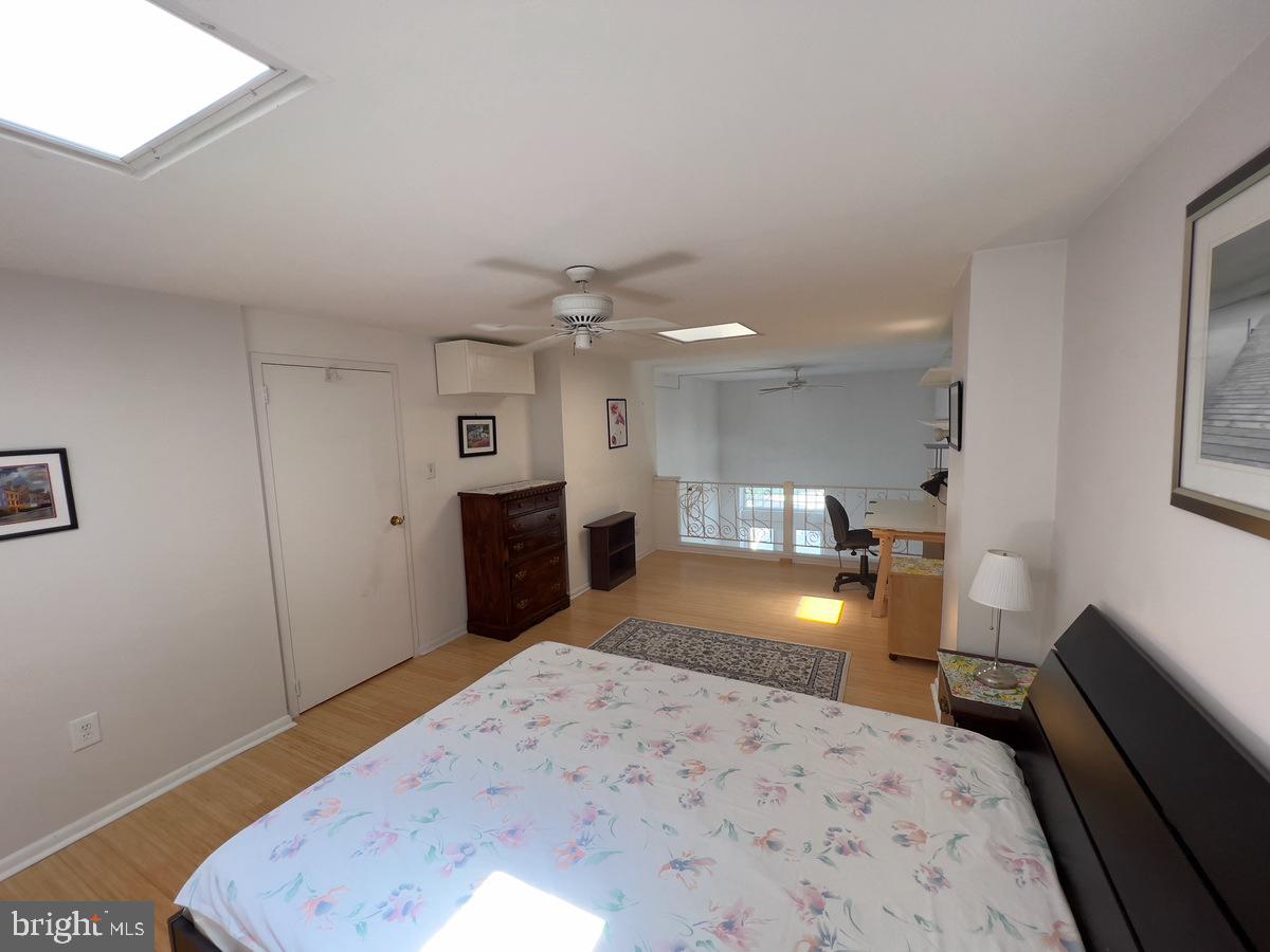 FAIRMOUNT - Residential Lease