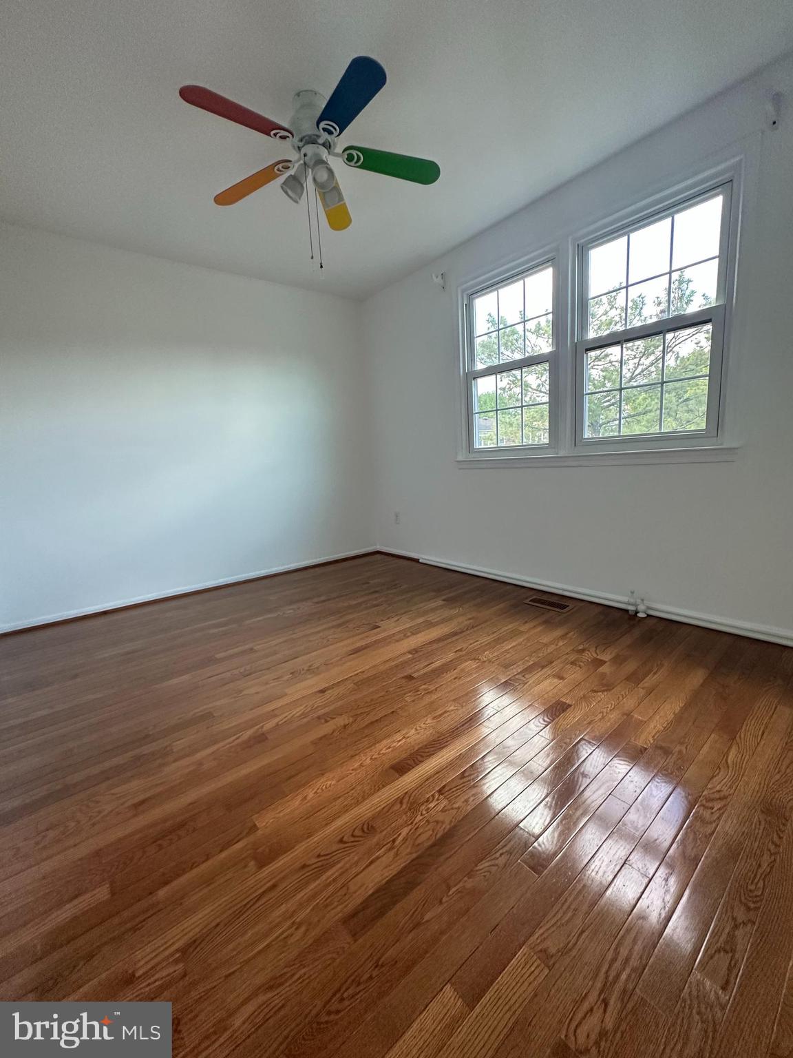 ROYAL COURT - Residential