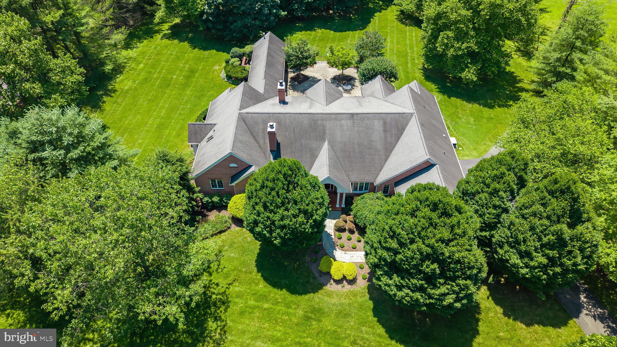 3106 OLD OAK DRIVE