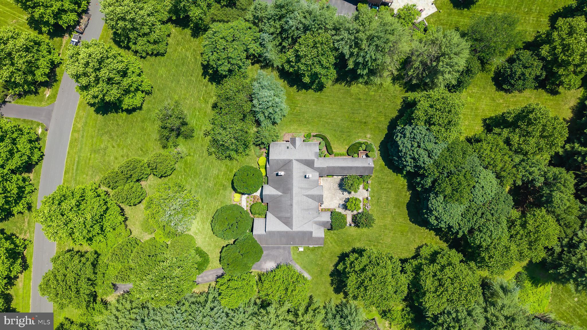 3106 OLD OAK DRIVE