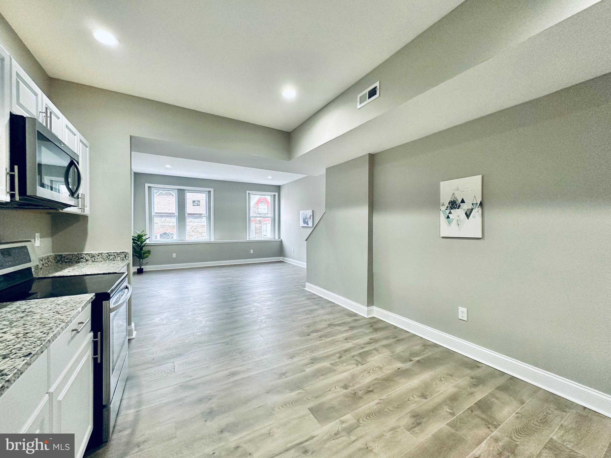 EAST BALTIMORE MIDWAY - Residential