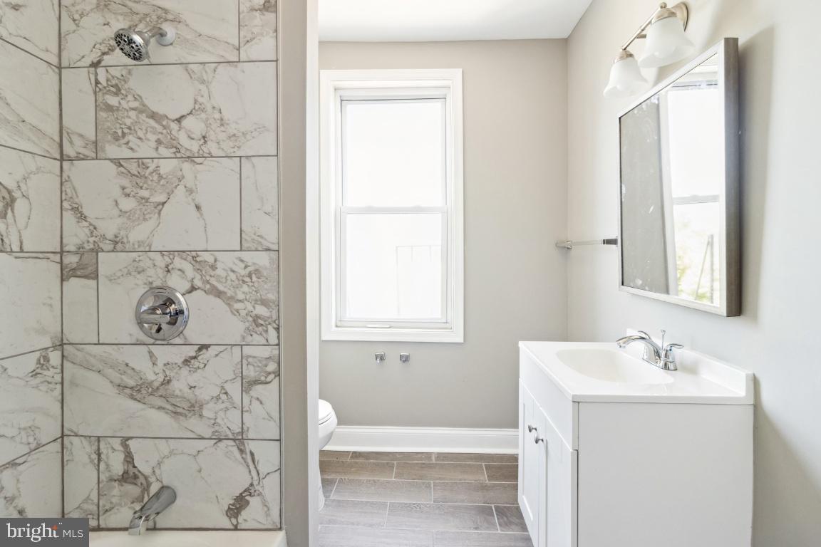 EAST BALTIMORE MIDWAY - Residential