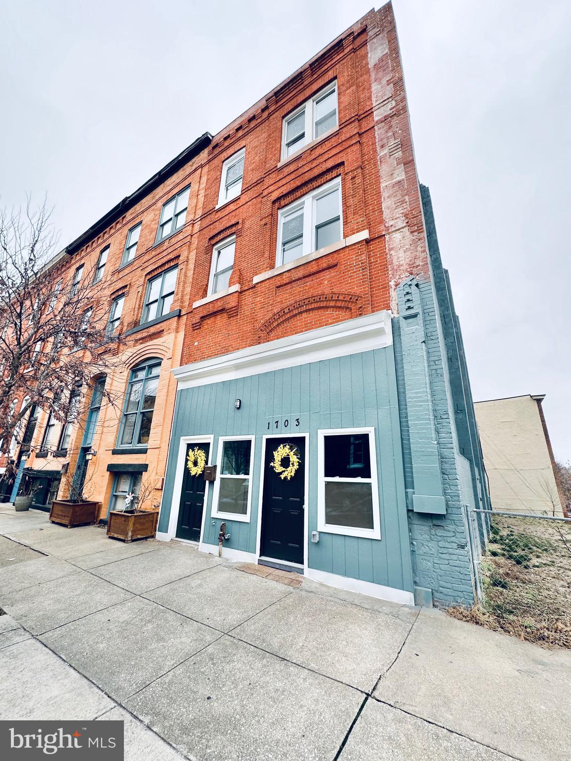 EAST BALTIMORE MIDWAY - Residential