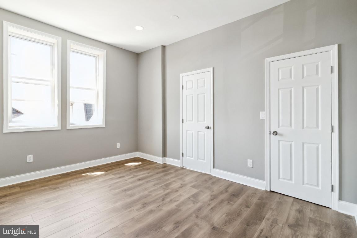 EAST BALTIMORE MIDWAY - Residential