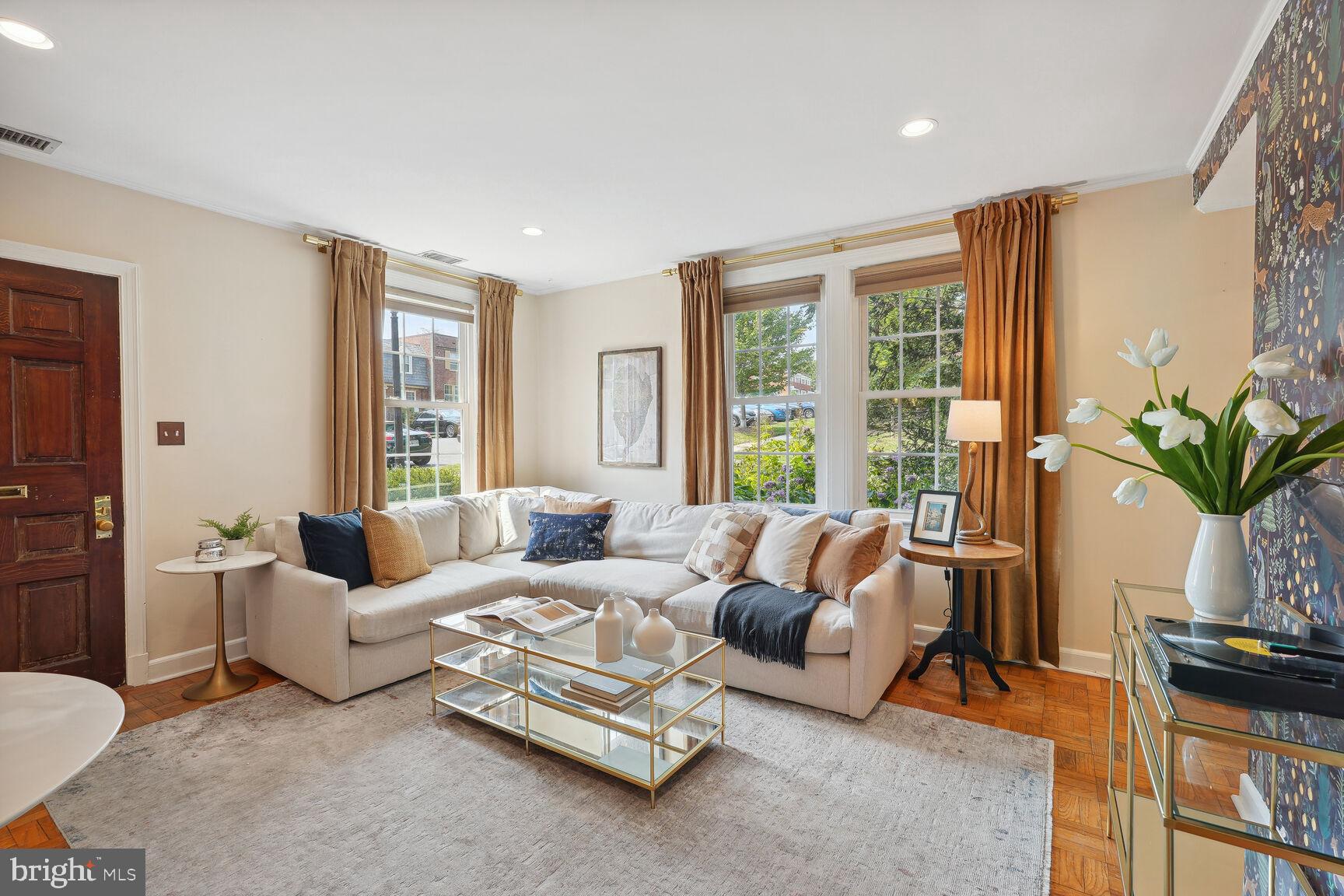 ARLINGTON VILLAGE - Residential