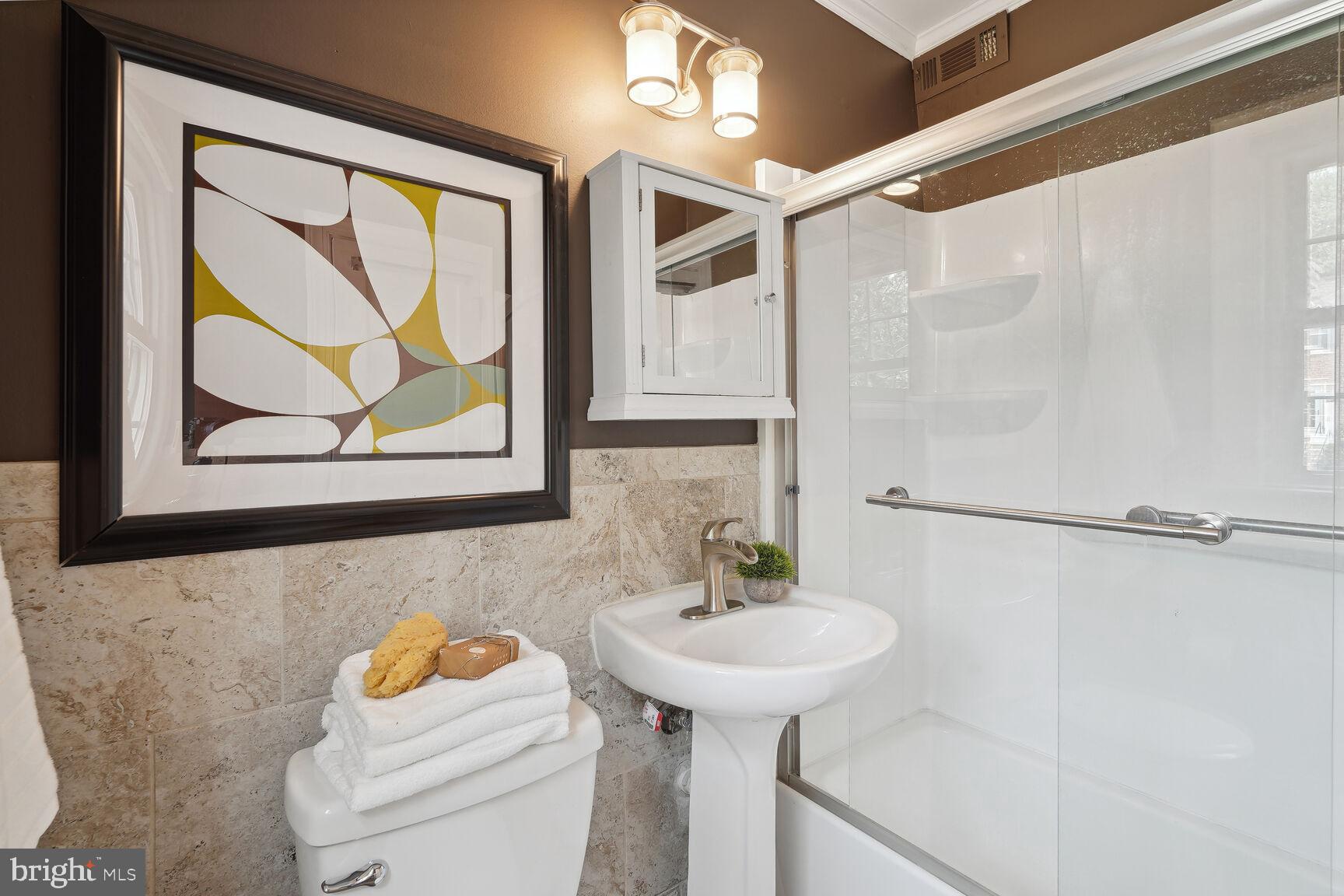 ARLINGTON VILLAGE - Residential