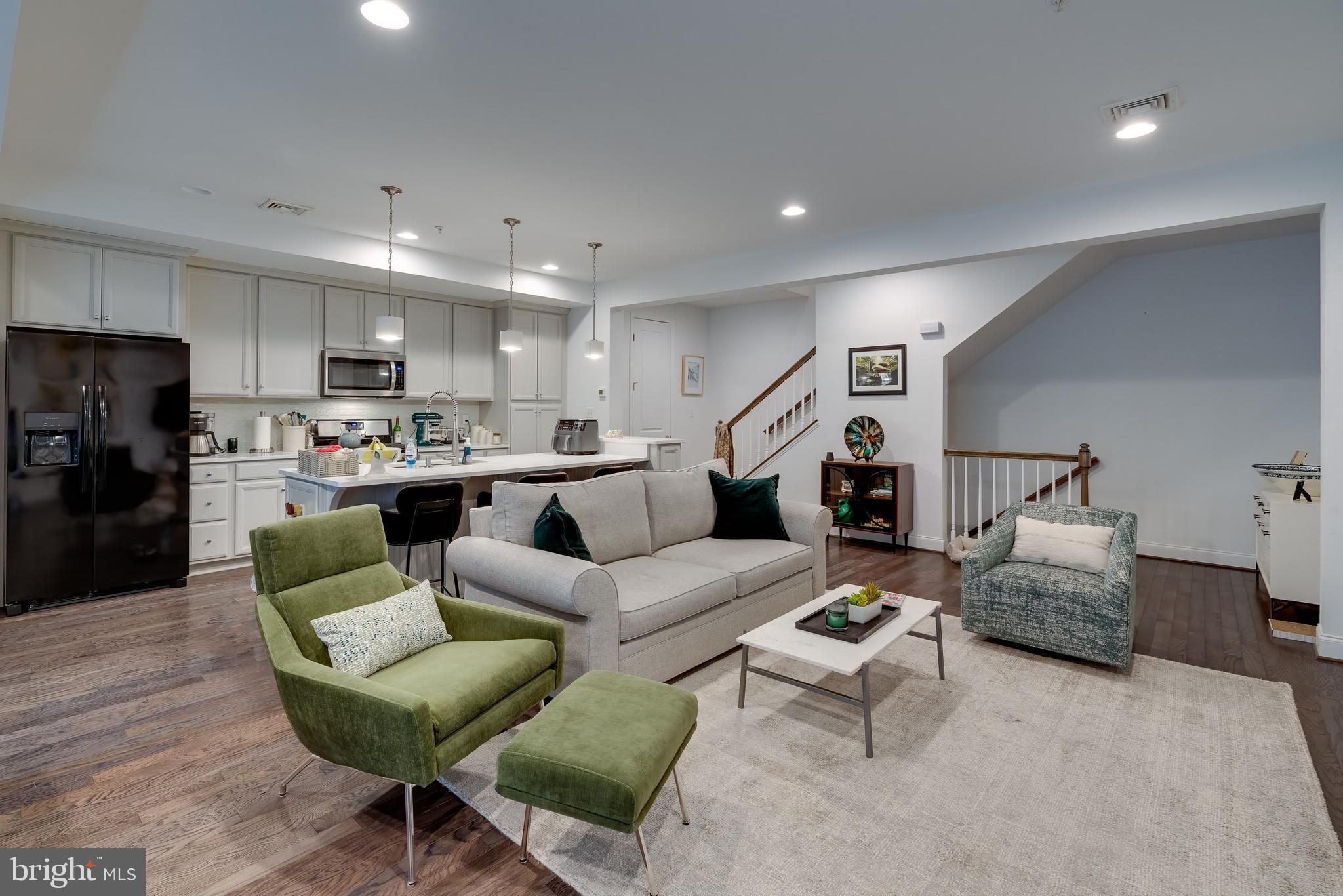 BELMONT - Residential