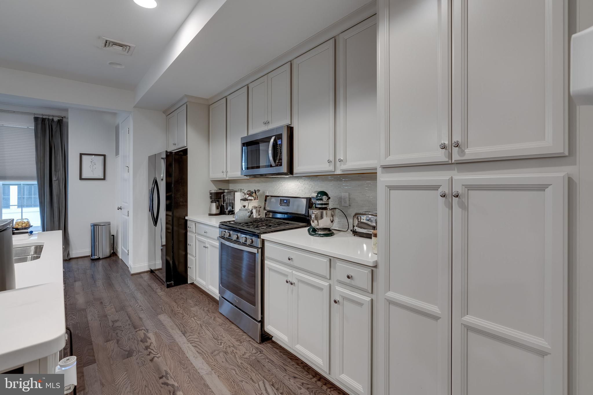 BELMONT - Residential