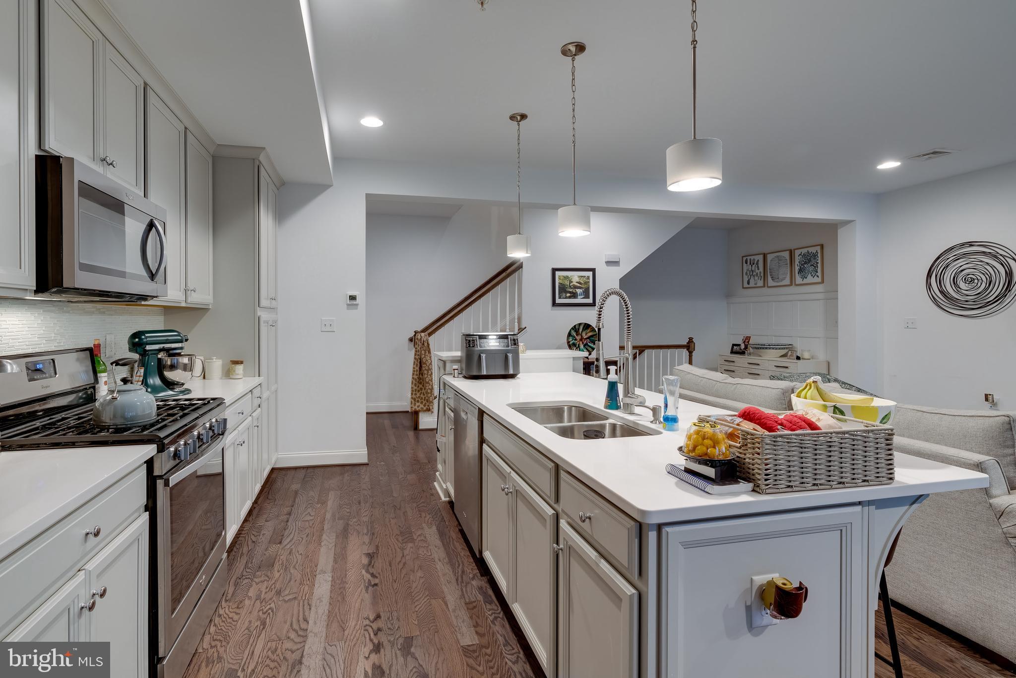BELMONT - Residential
