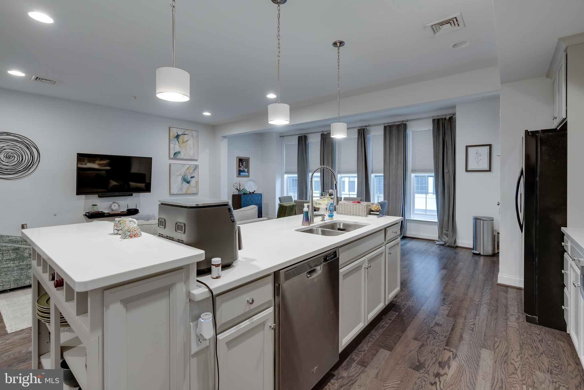 BELMONT - Residential