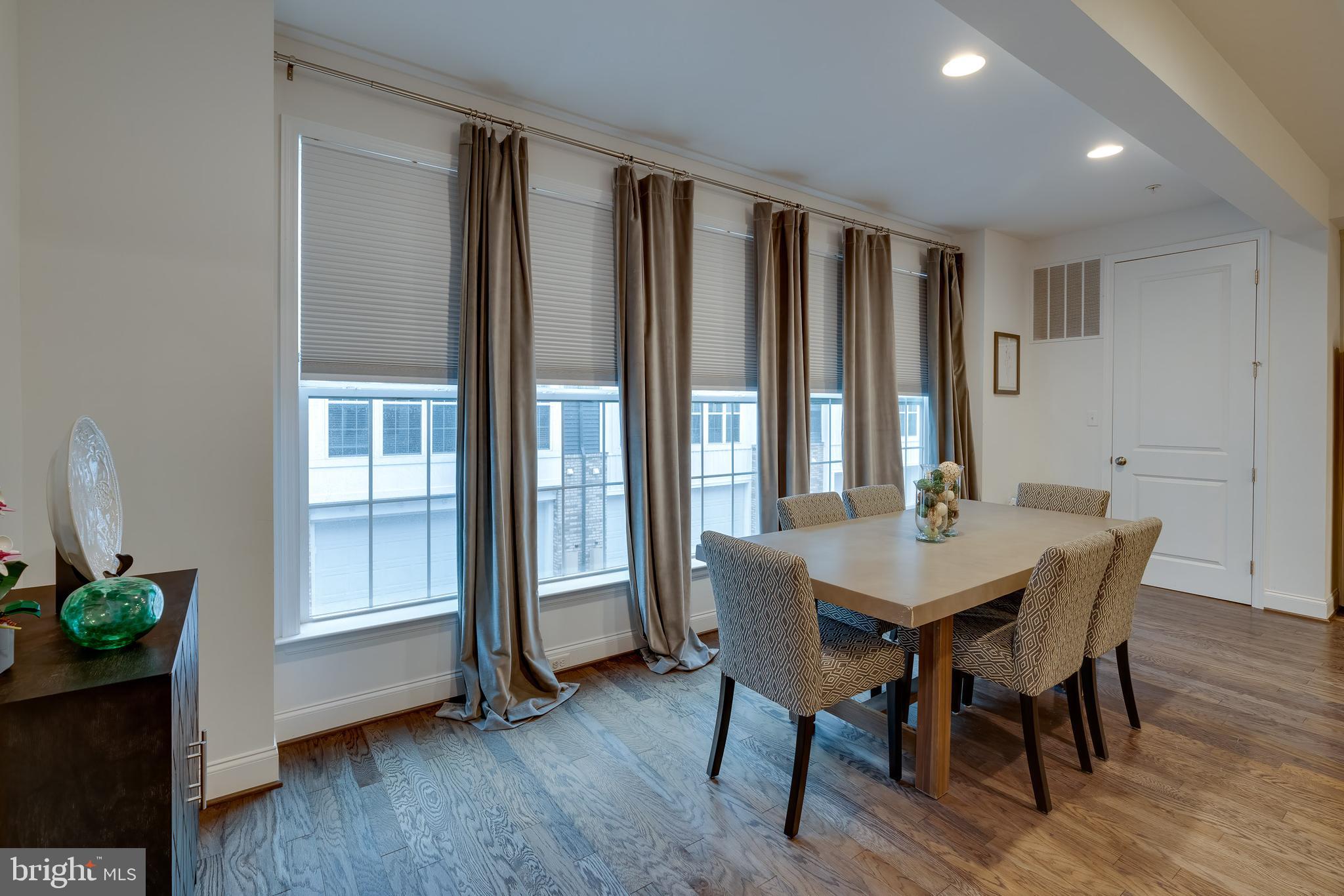 BELMONT - Residential