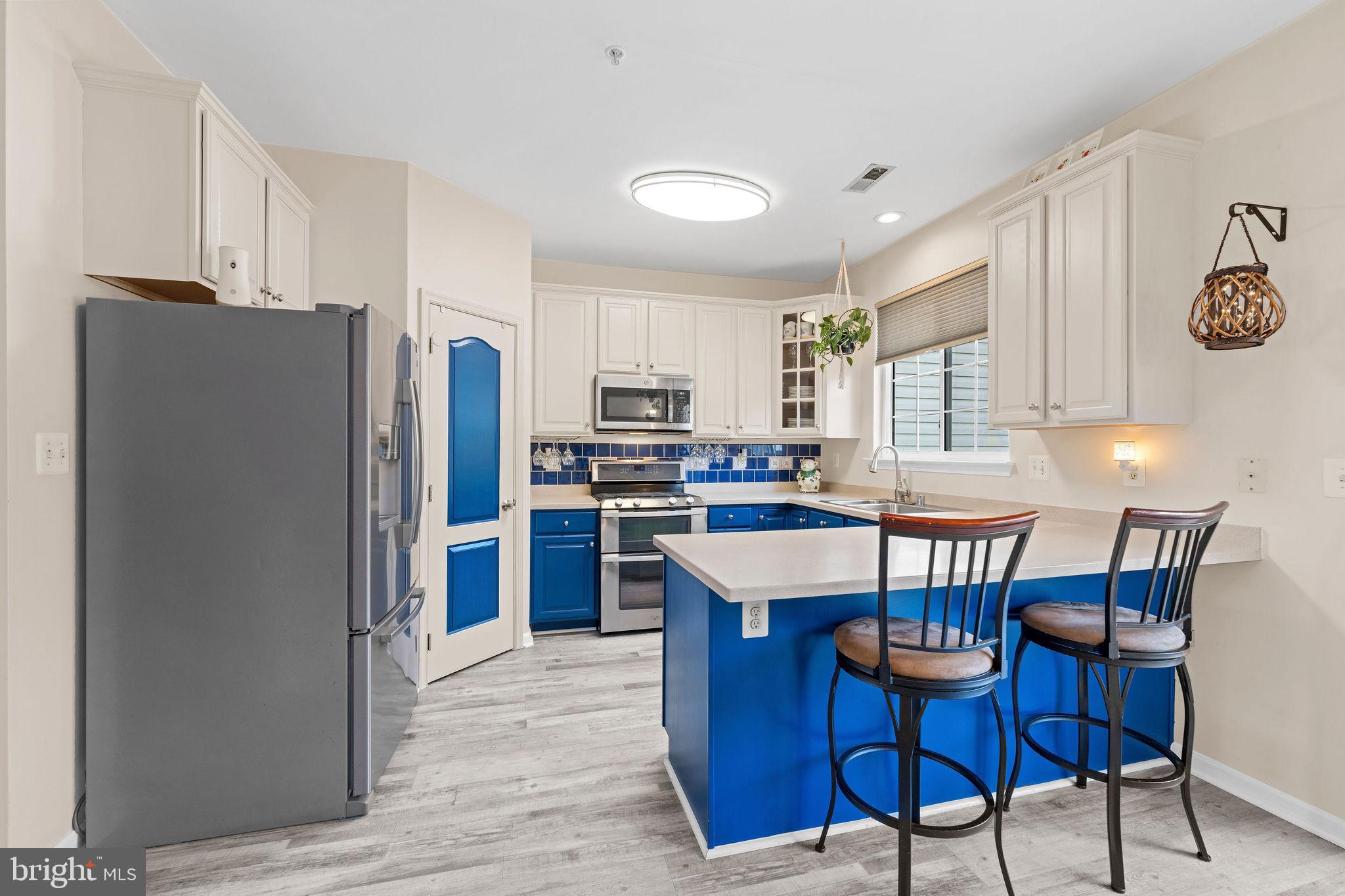 MONMOUTH MEADOWS - Residential