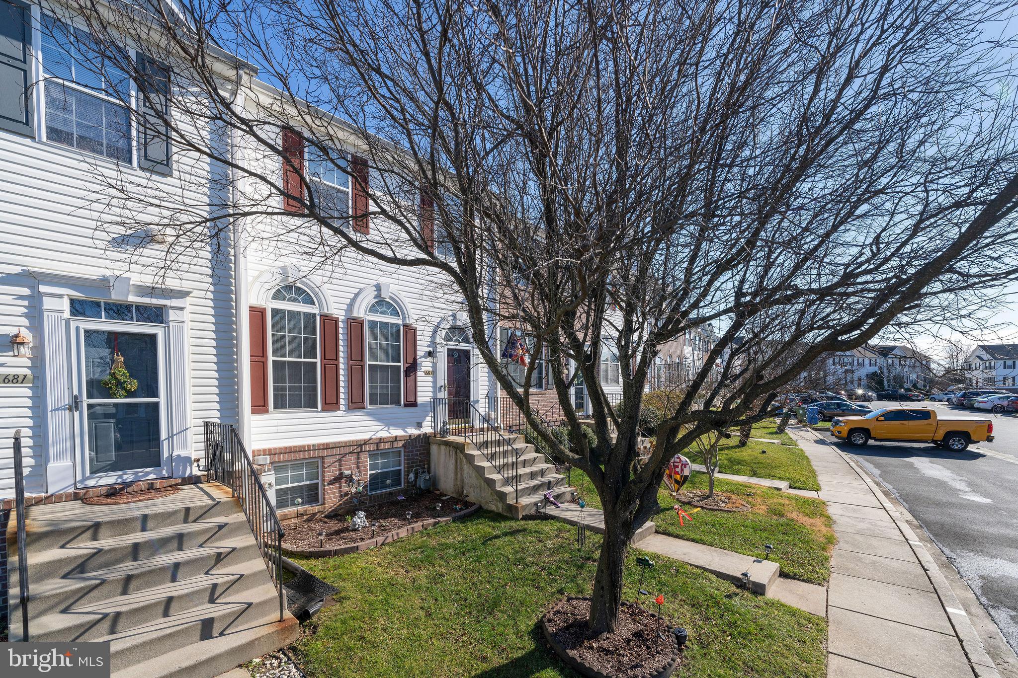 MONMOUTH MEADOWS - Residential