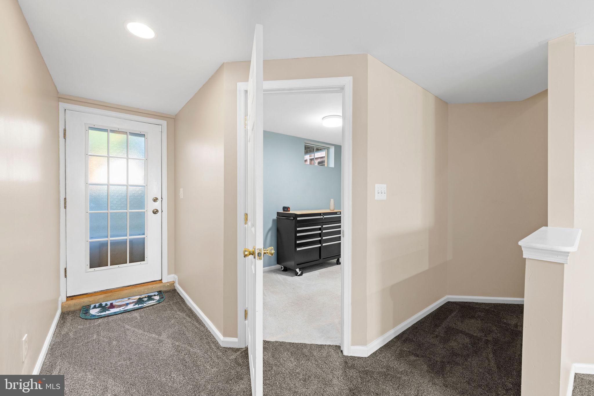 MONMOUTH MEADOWS - Residential