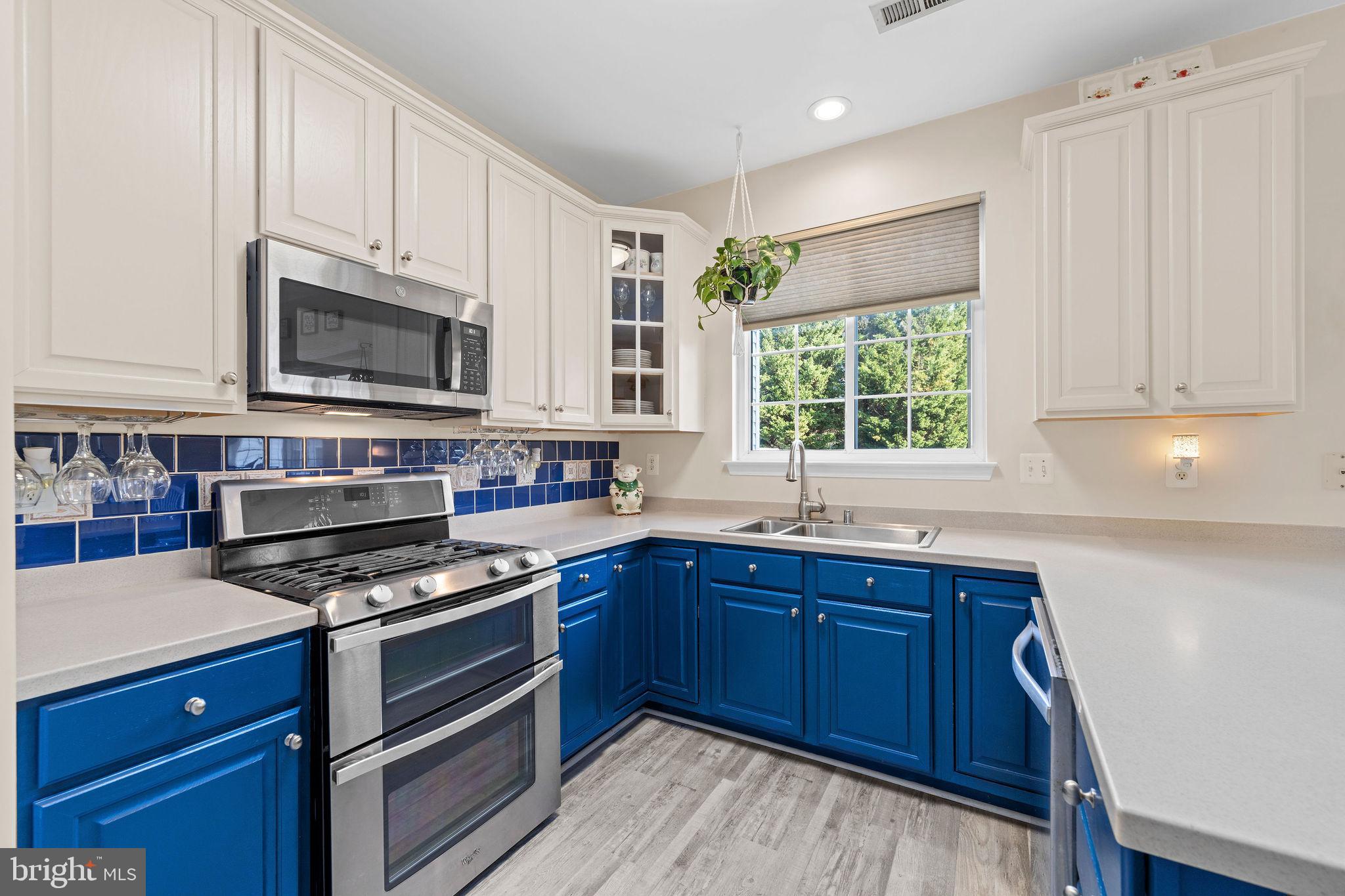 MONMOUTH MEADOWS - Residential