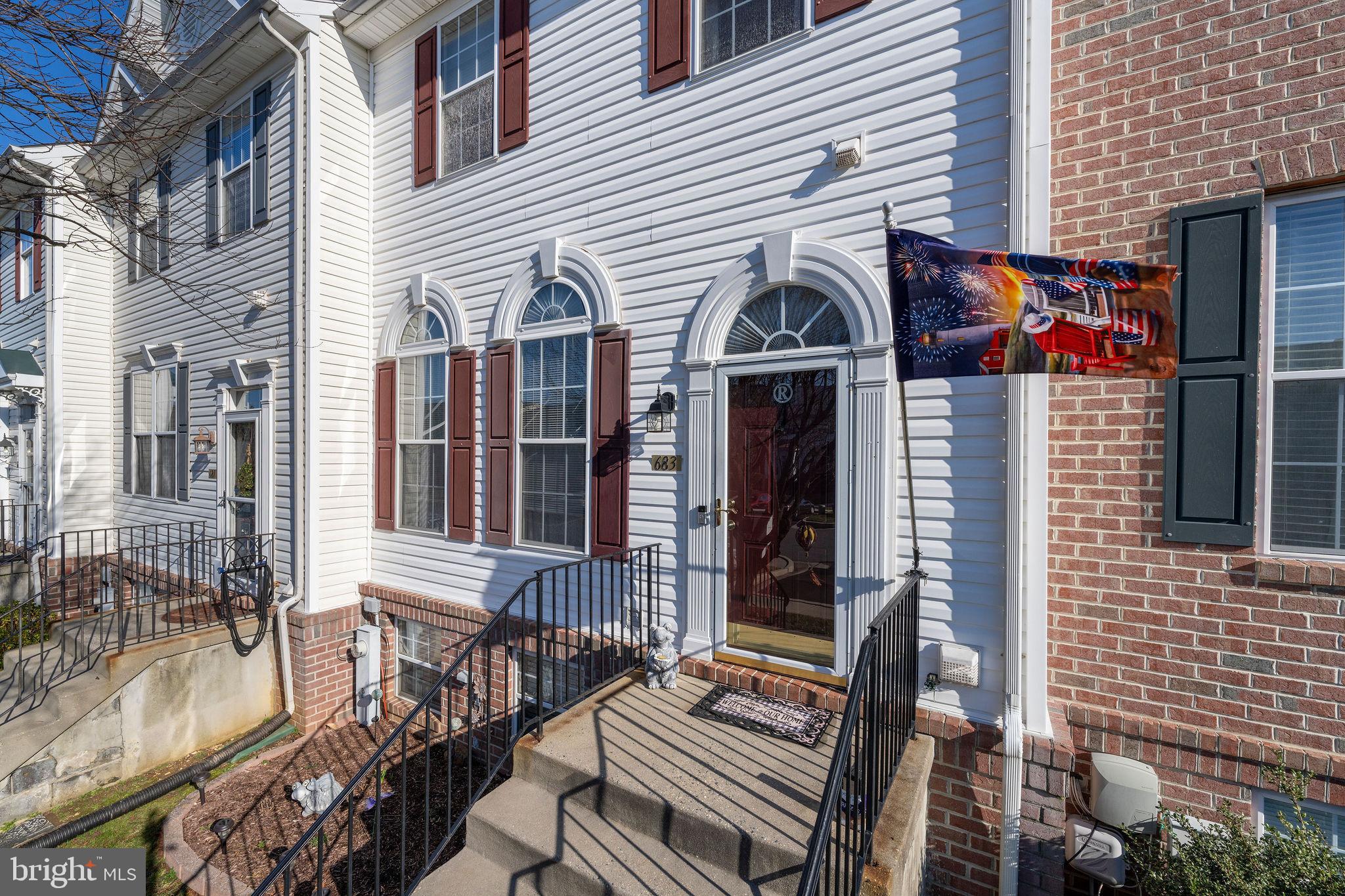 MONMOUTH MEADOWS - Residential