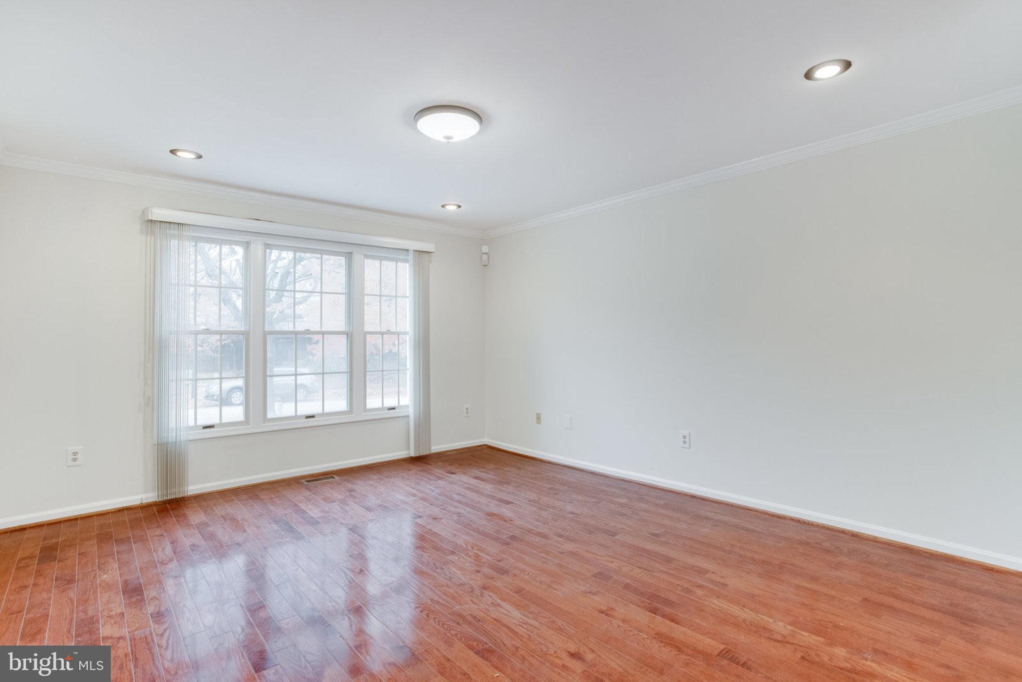 BOWLING BROOK FARMS - Residential Lease