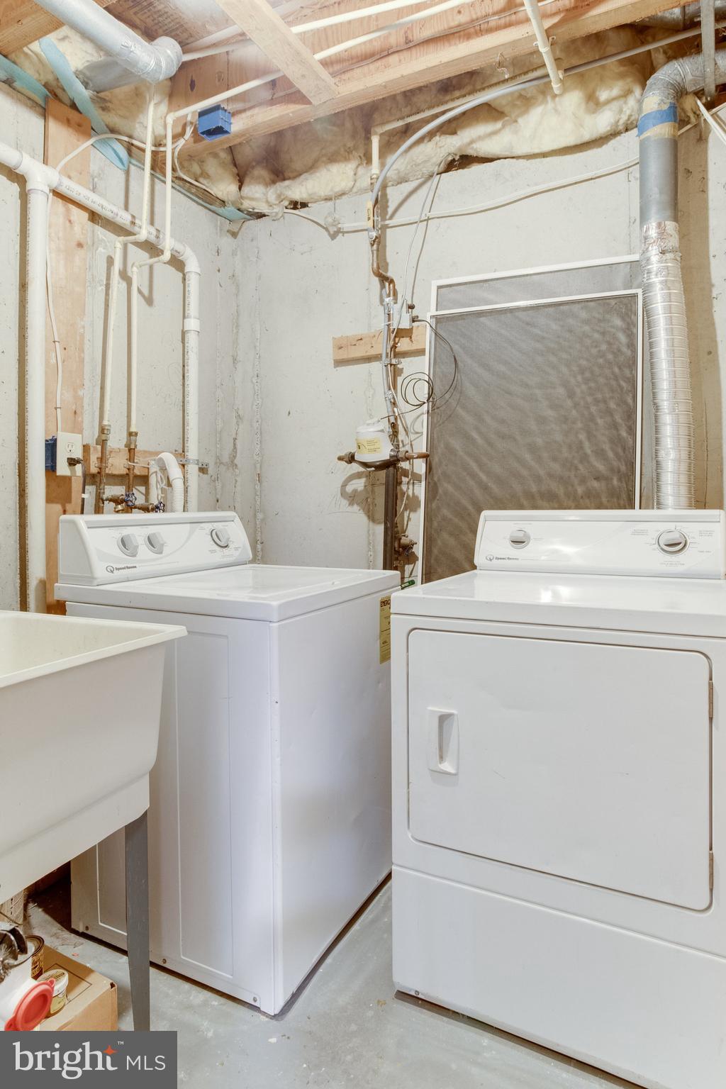 BOWLING BROOK FARMS - Residential Lease