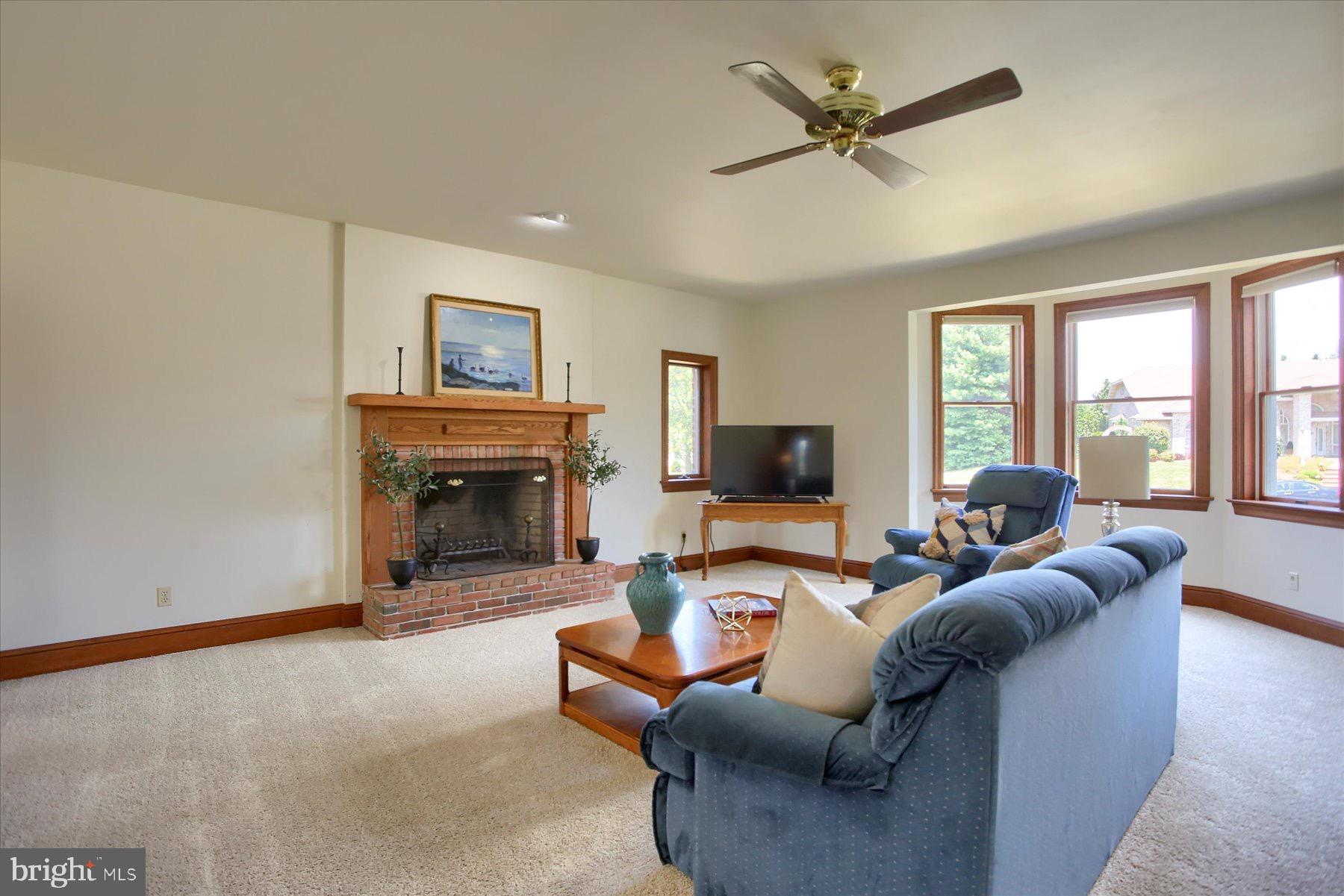 PALMYRA BOROUGH - Residential