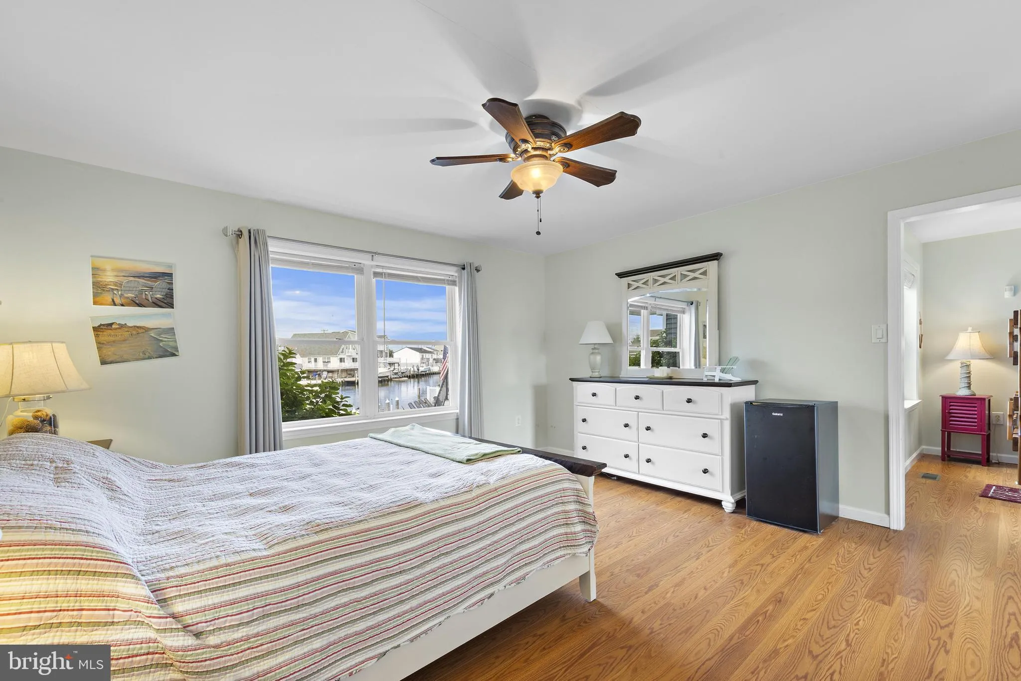 Manahawkin, New Jersey 08050, United States, 3 Bedrooms Bedrooms, ,4 BathroomsBathrooms,Residential,Active,150874