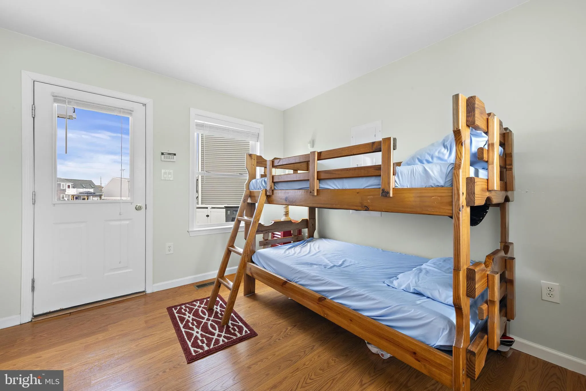 Manahawkin, New Jersey 08050, United States, 3 Bedrooms Bedrooms, ,4 BathroomsBathrooms,Residential,Active,150874