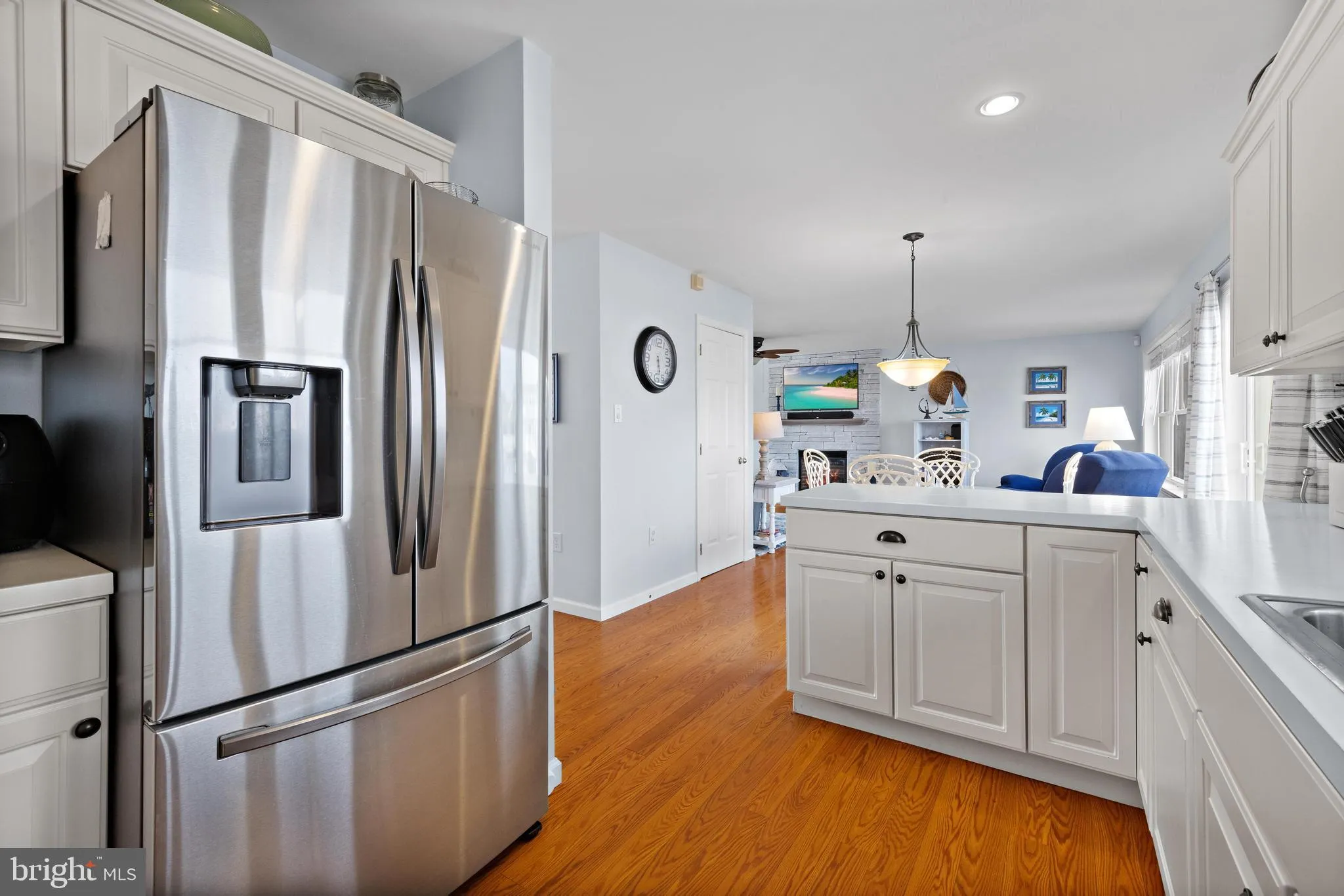 Manahawkin, New Jersey 08050, United States, 3 Bedrooms Bedrooms, ,4 BathroomsBathrooms,Residential,Active,150874