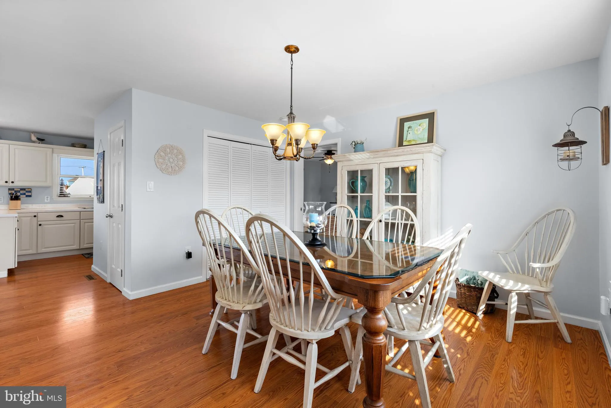 Manahawkin, New Jersey 08050, United States, 3 Bedrooms Bedrooms, ,4 BathroomsBathrooms,Residential,Active,150874