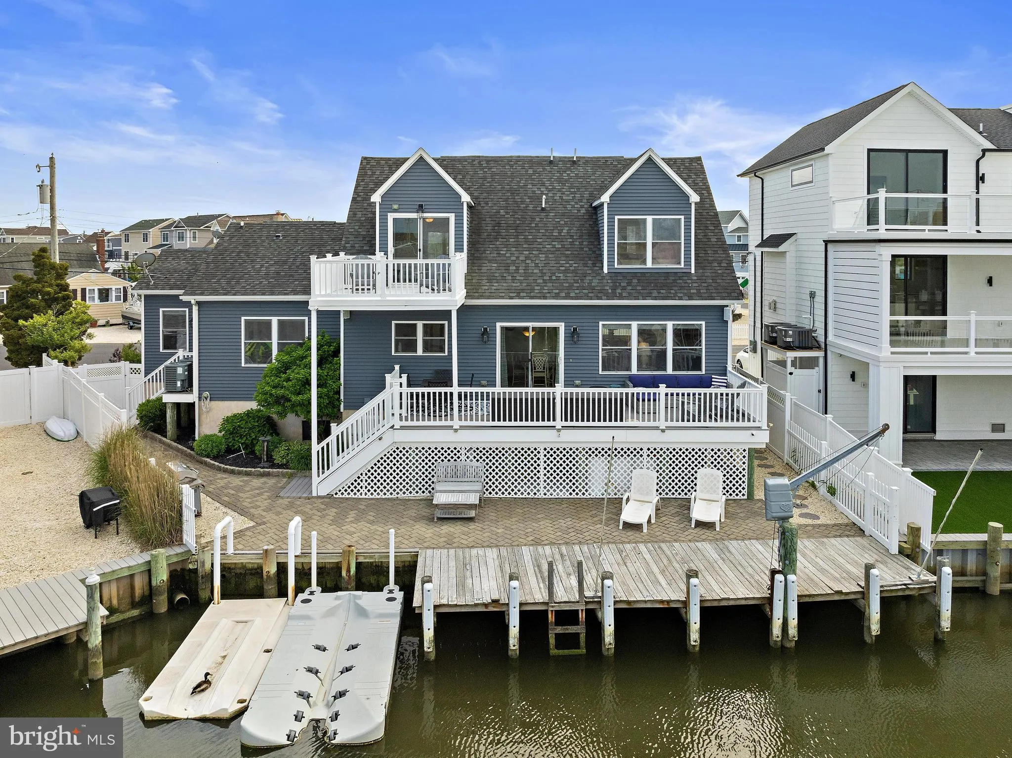 Manahawkin, New Jersey 08050, United States, 3 Bedrooms Bedrooms, ,4 BathroomsBathrooms,Residential,Active,150874