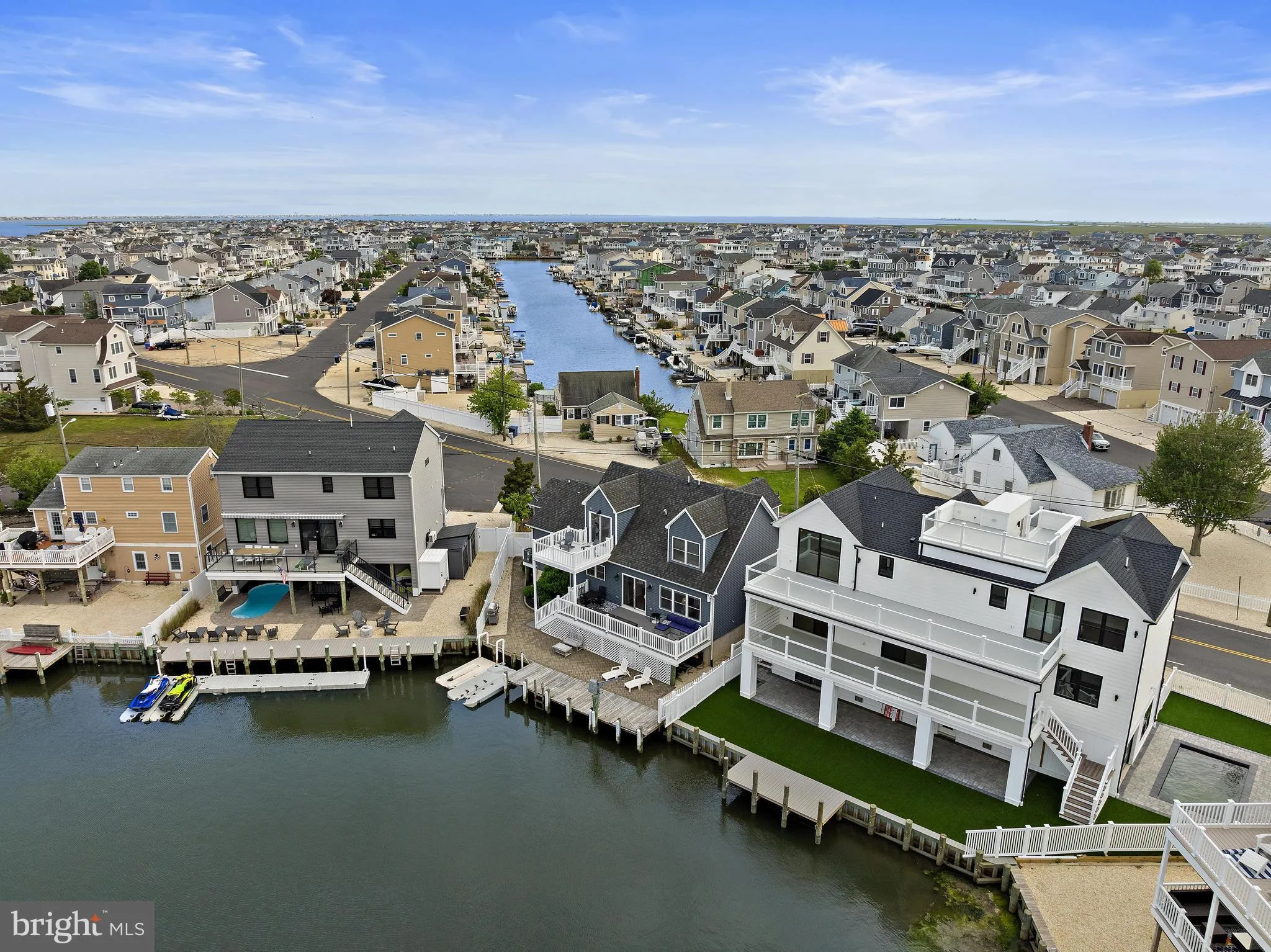 Manahawkin, New Jersey 08050, United States, 3 Bedrooms Bedrooms, ,4 BathroomsBathrooms,Residential,Active,150874