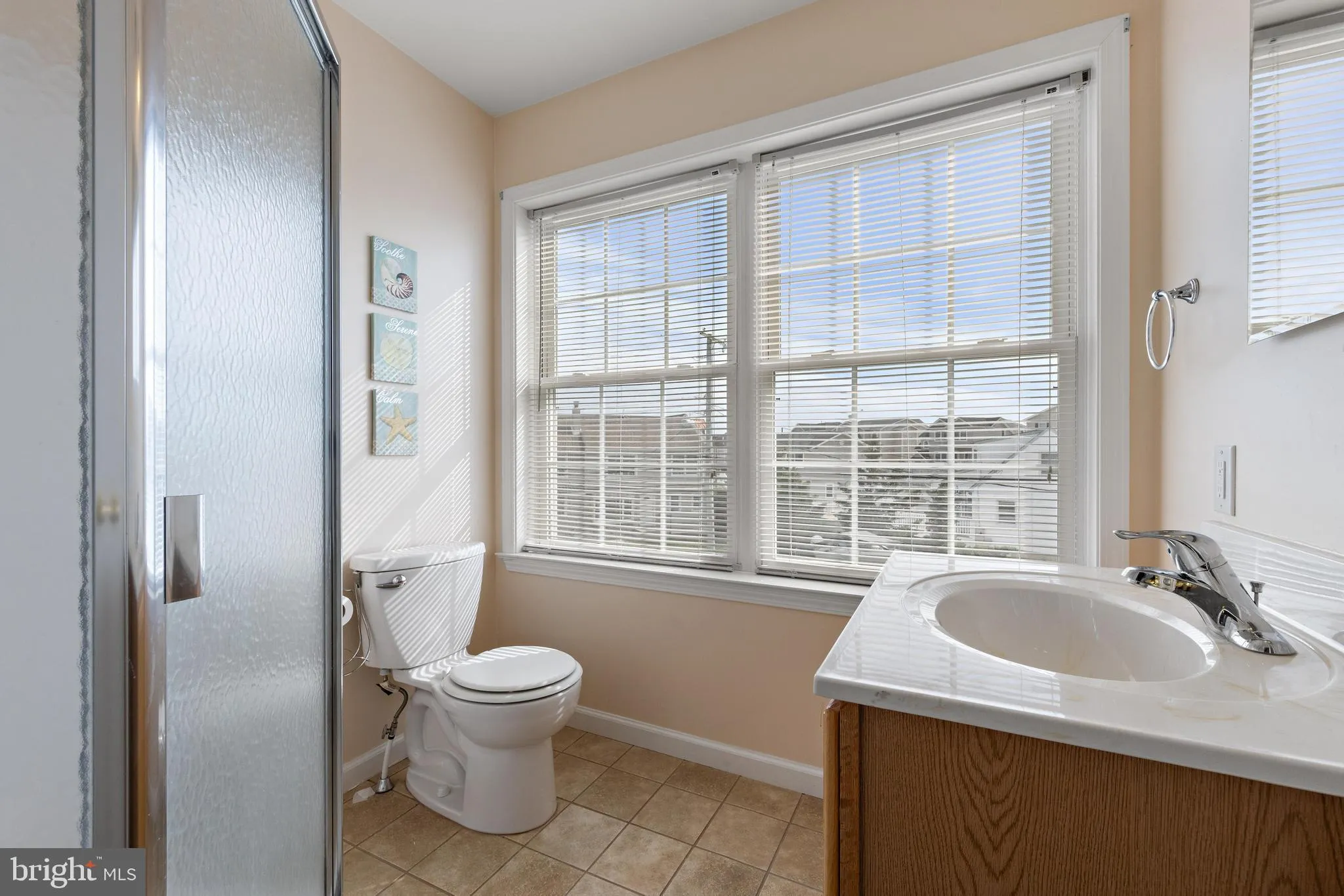 Manahawkin, New Jersey 08050, United States, 3 Bedrooms Bedrooms, ,4 BathroomsBathrooms,Residential,Active,150874