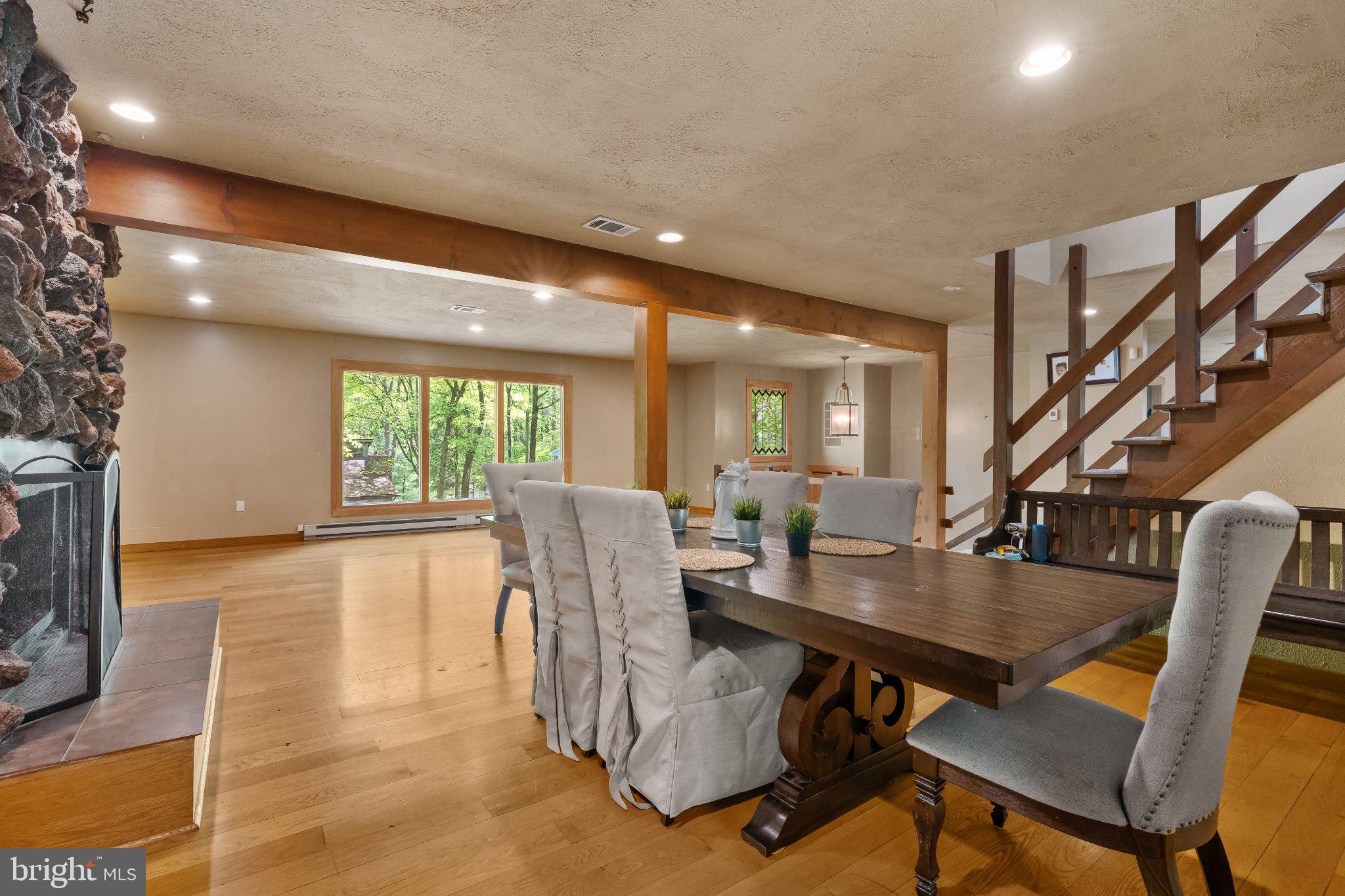 ALLENTOWN - Residential