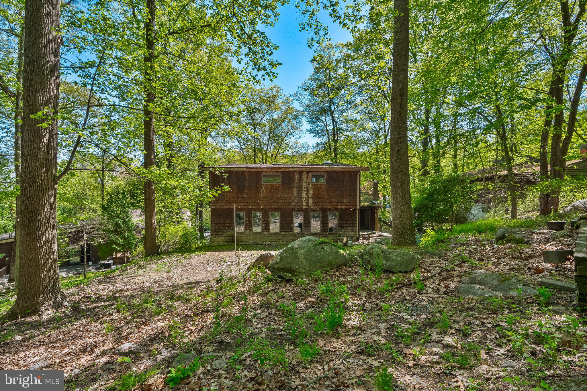 ALLENTOWN - Residential