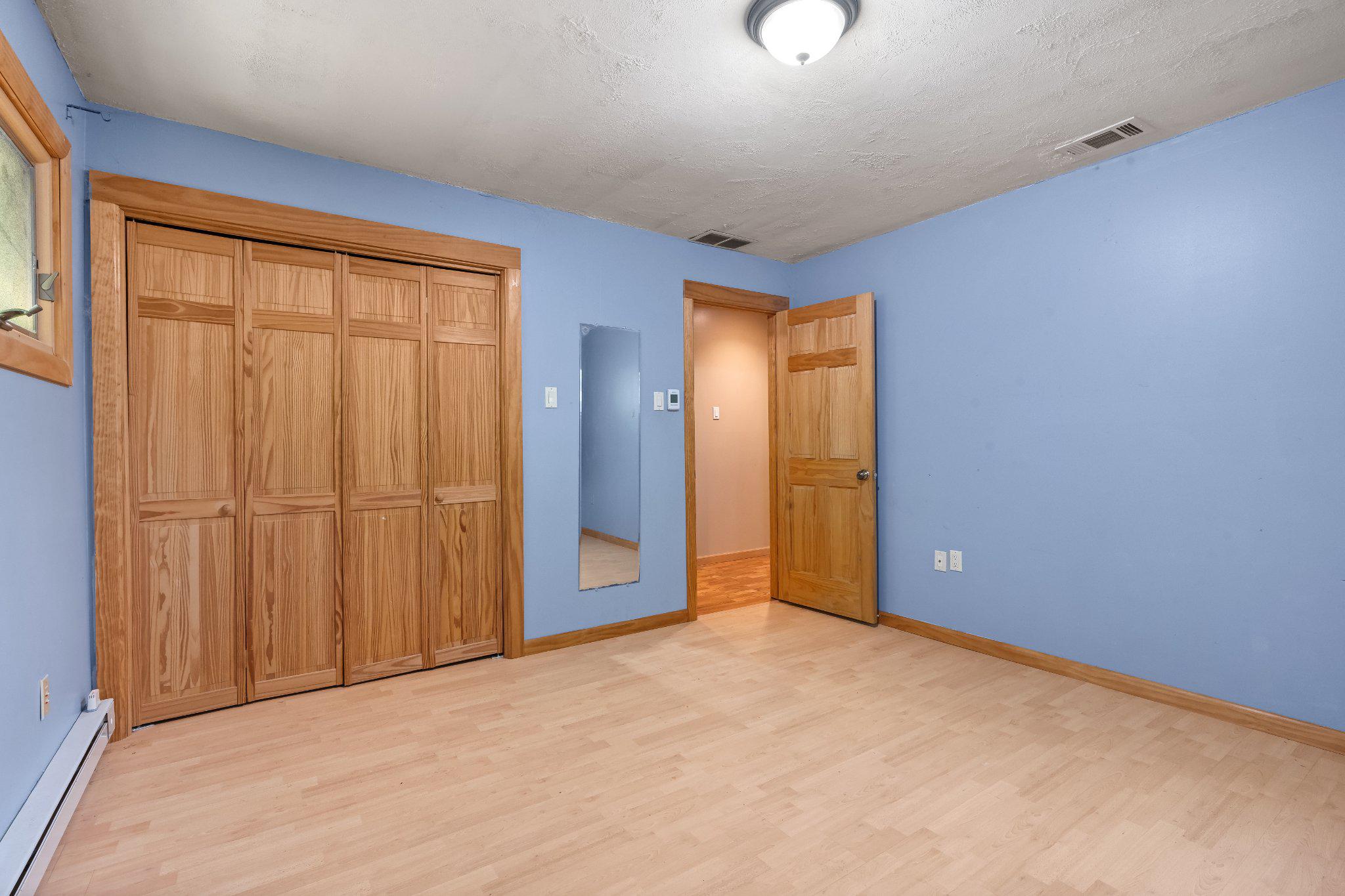 ALLENTOWN - Residential