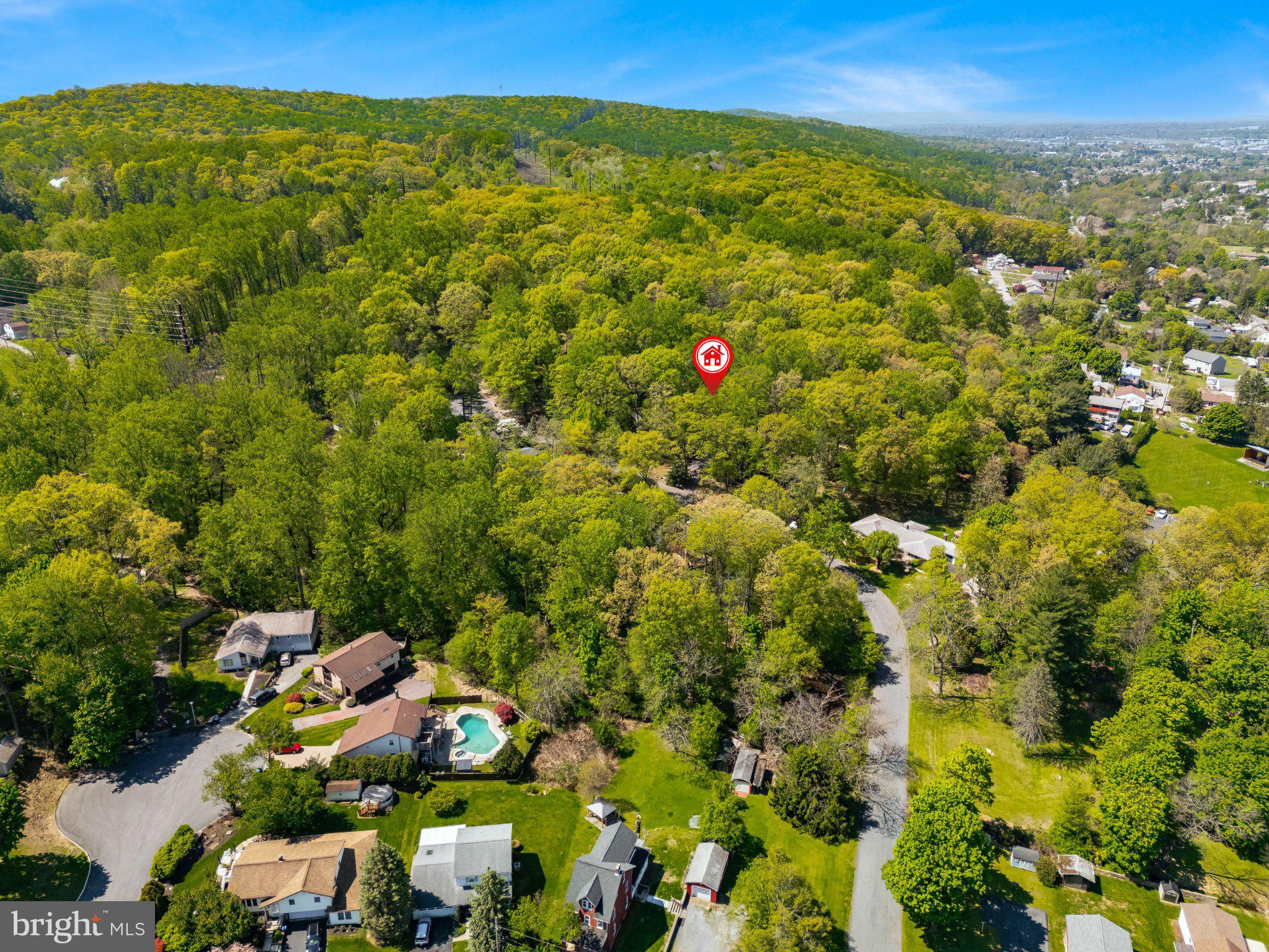ALLENTOWN - Residential